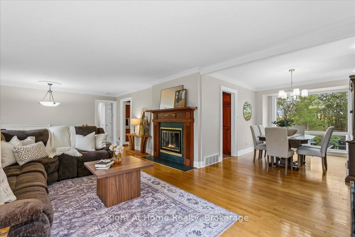 1252 Britannia Road Property Photo 14