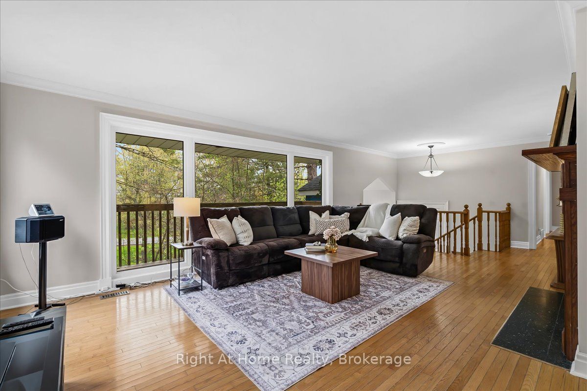 1252 Britannia Road Property Photo 15