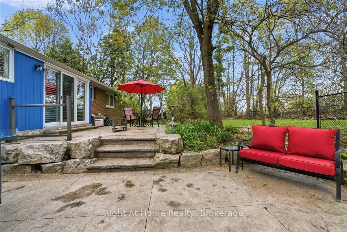 1252 Britannia Road Property Photo 40