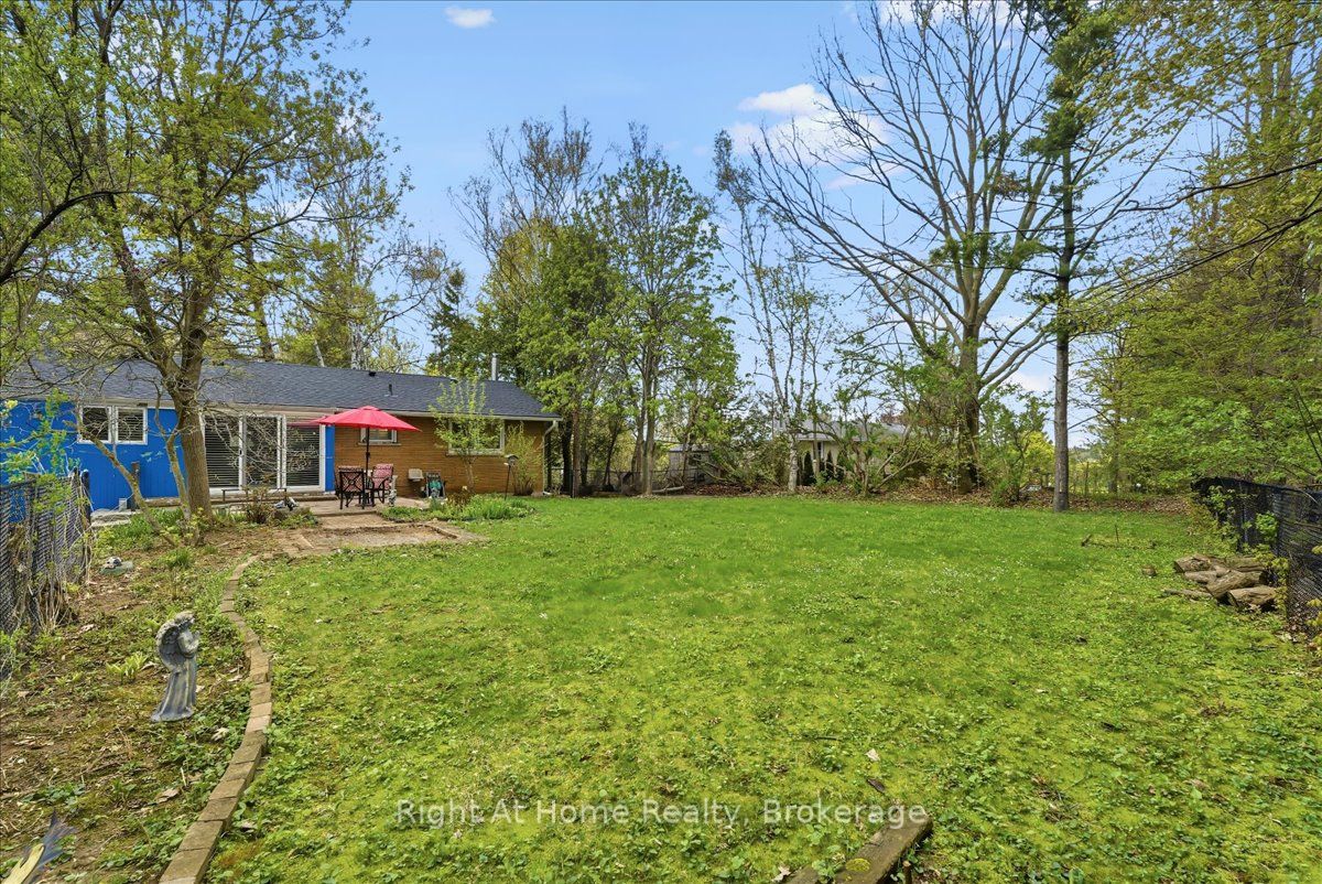 1252 Britannia Road Property Photo 45