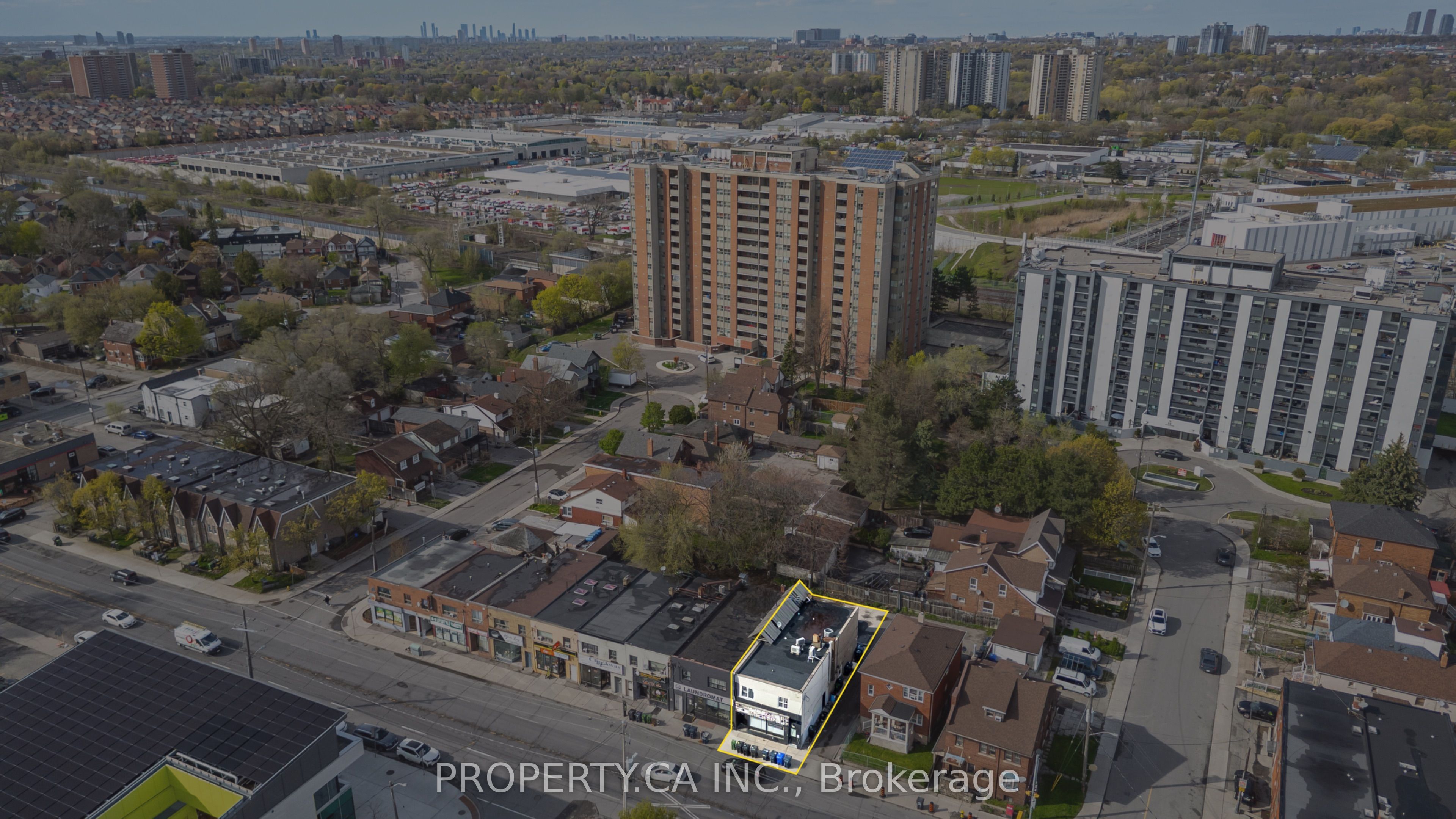 1213 Weston Road Property Photo 3