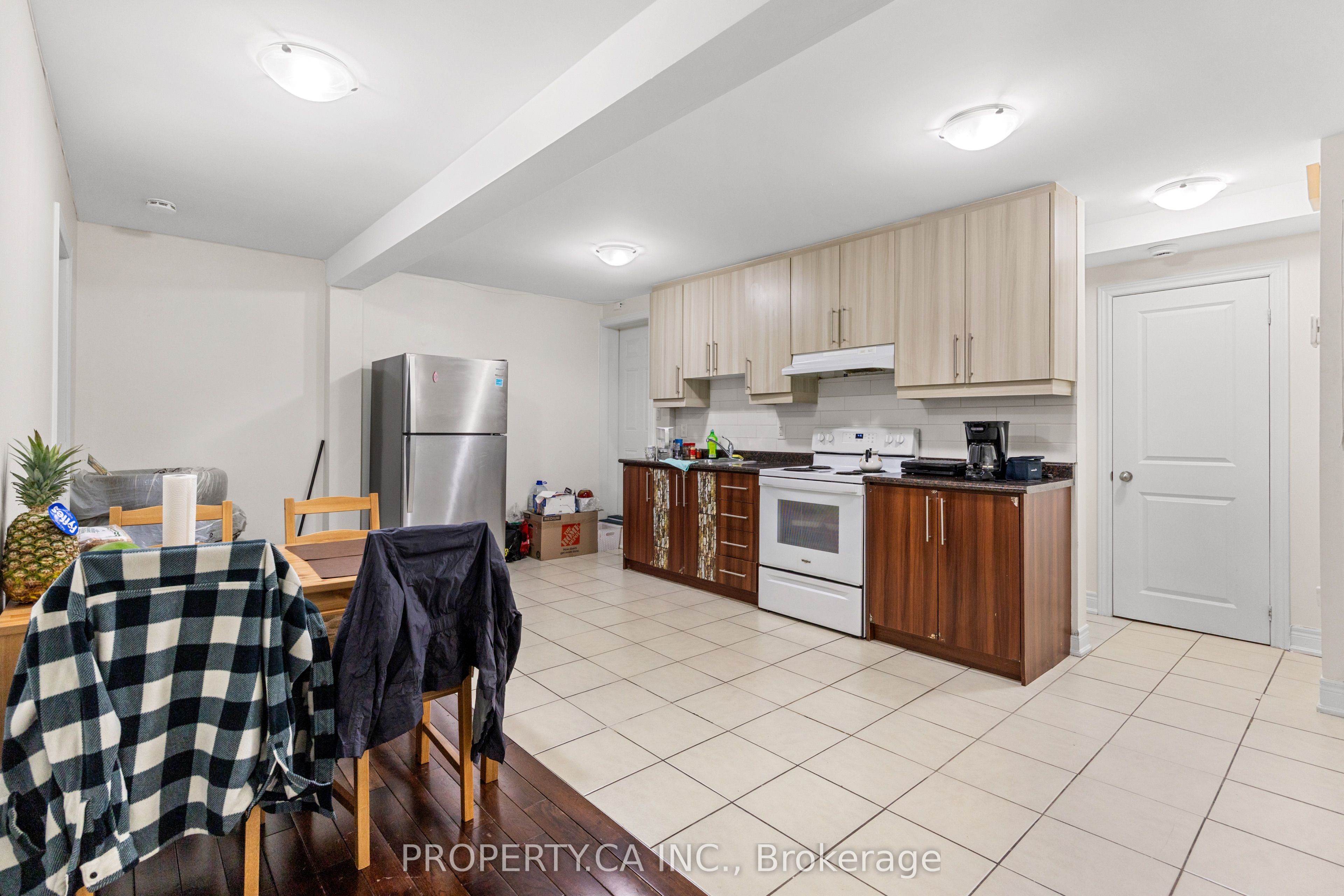 1213 Weston Road Property Photo 28