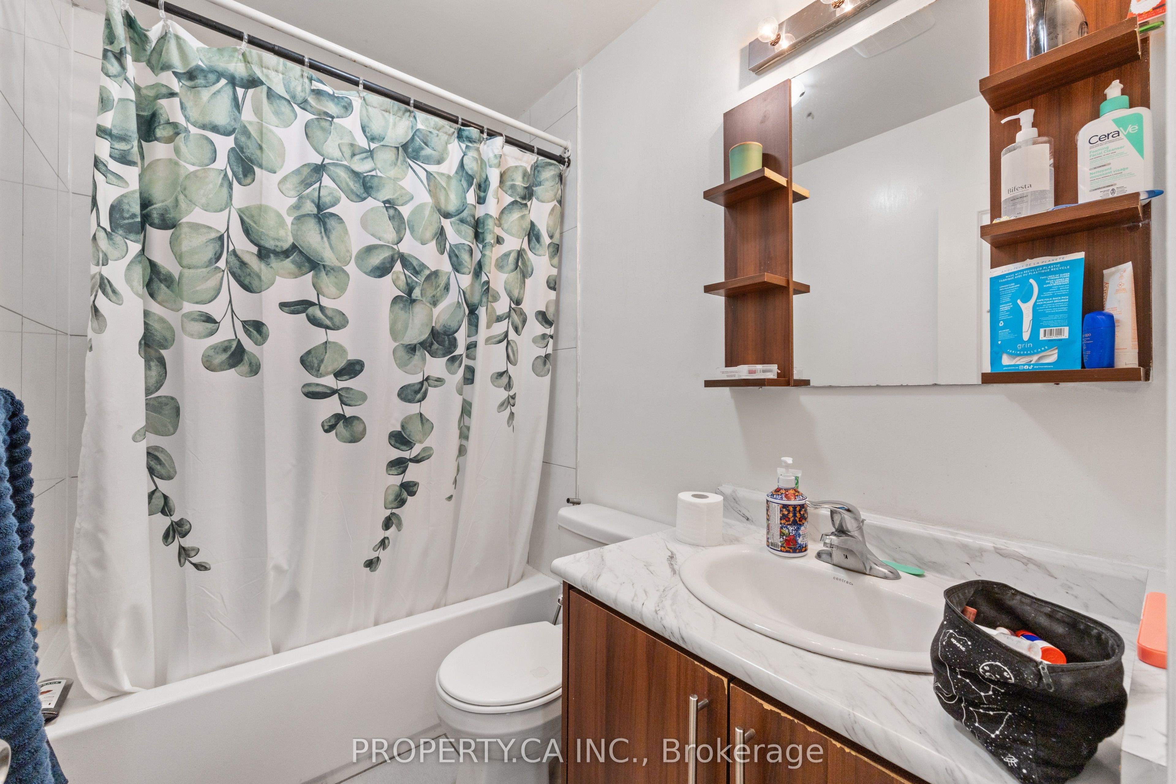 1213 Weston Road Property Photo 36