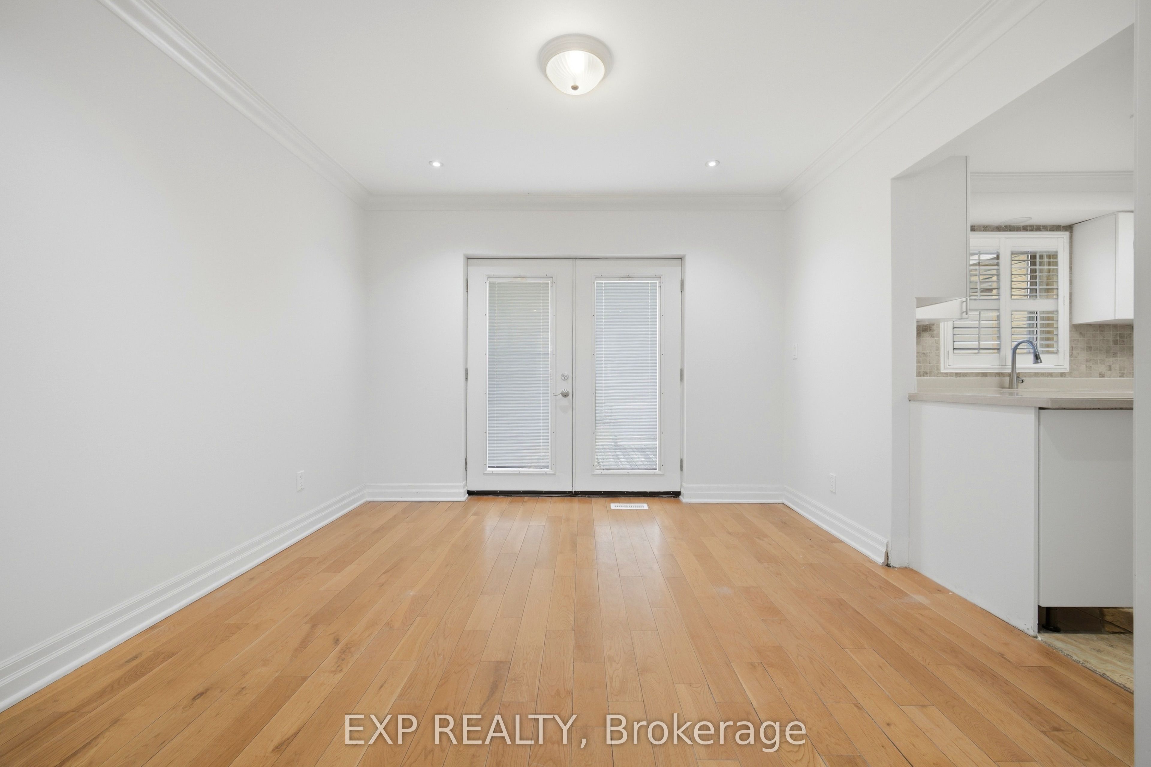 2065 Westfield Drive Property Photo 10