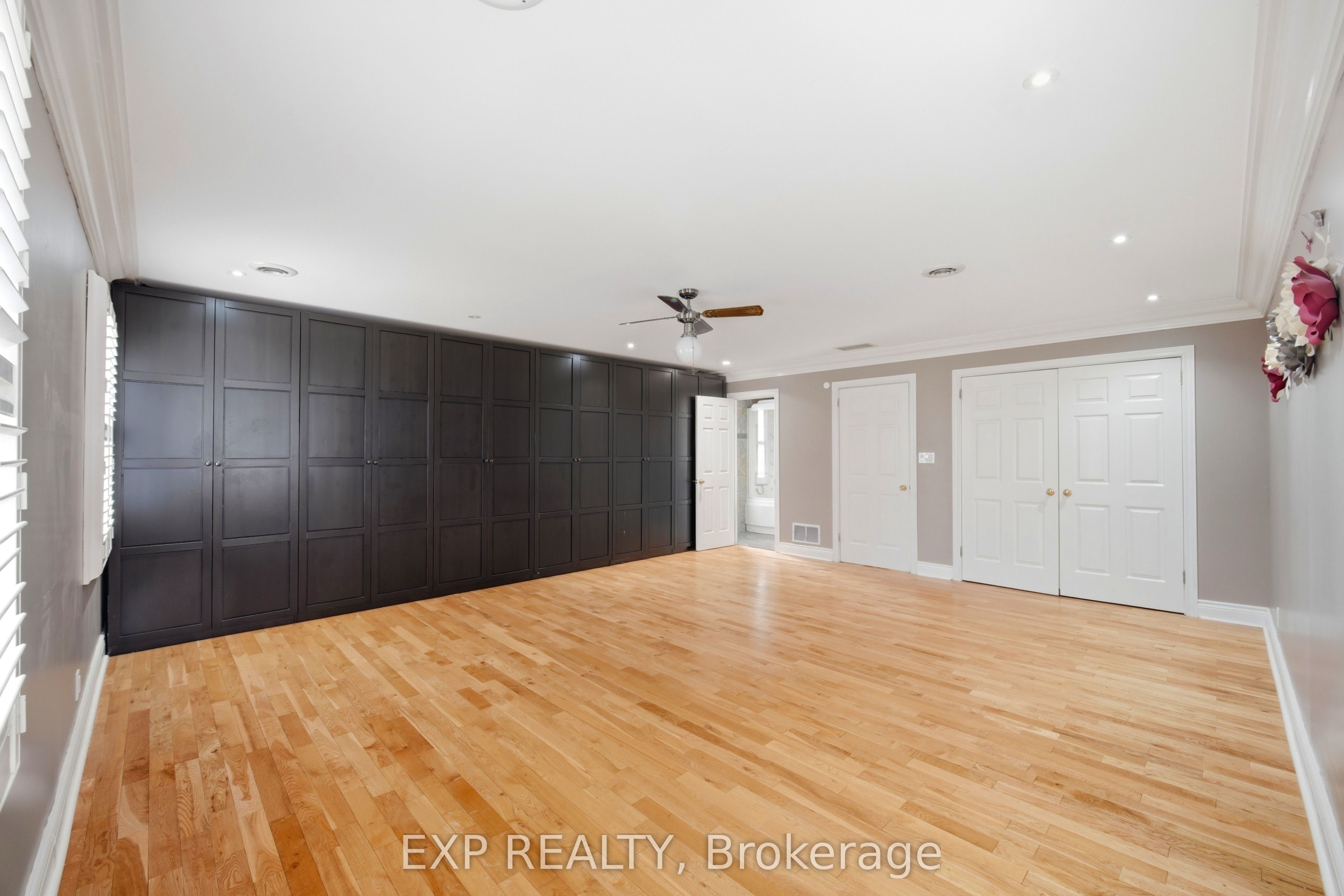2065 Westfield Drive Property Photo 20