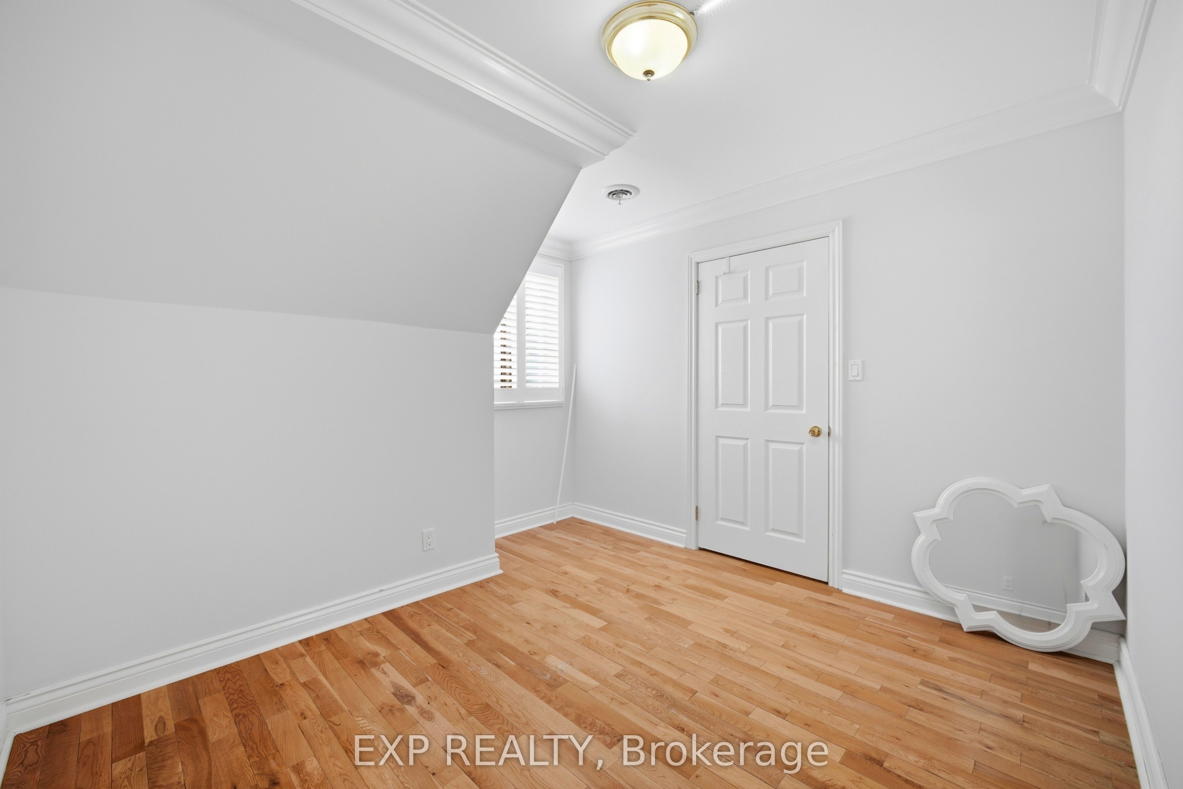 2065 Westfield Drive Property Photo 25