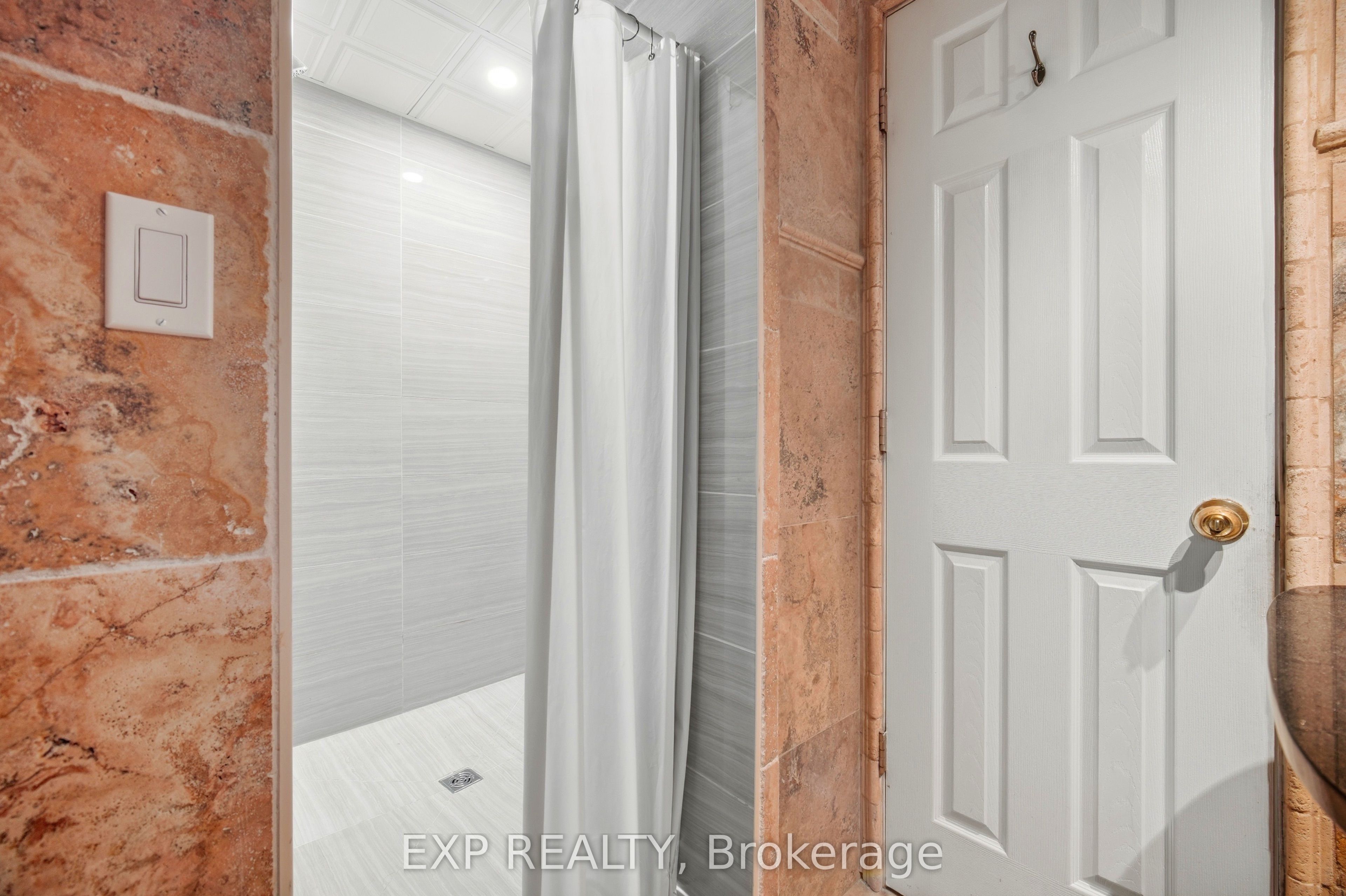 2065 Westfield Drive Property Photo 35