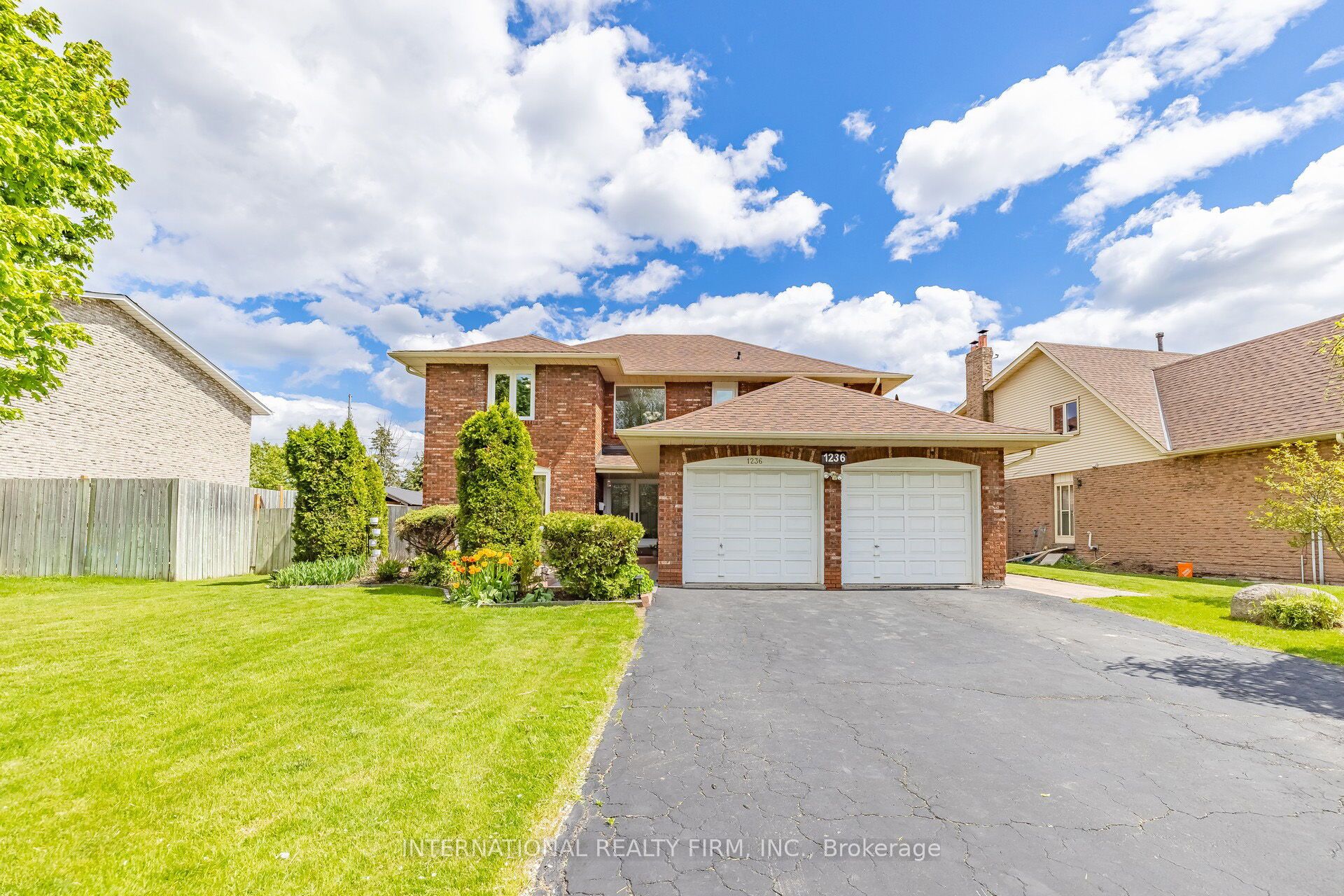 1236 Fleet Street Property Photo 1