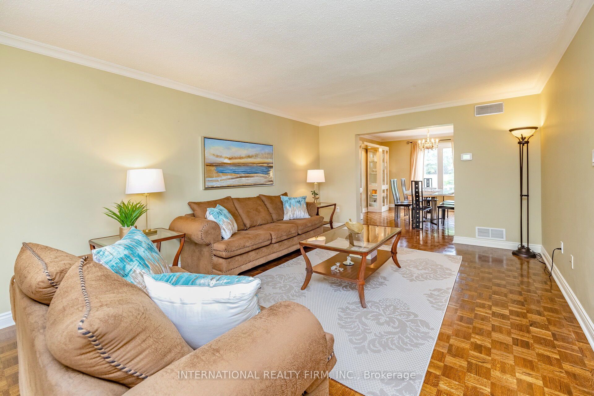 1236 Fleet Street Property Photo 5