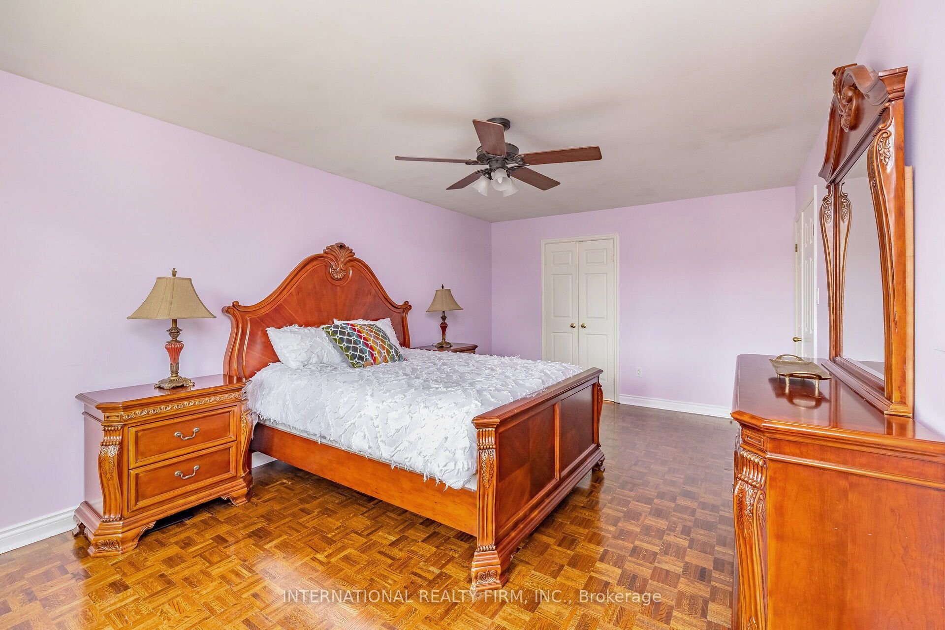 1236 Fleet Street Property Photo 21