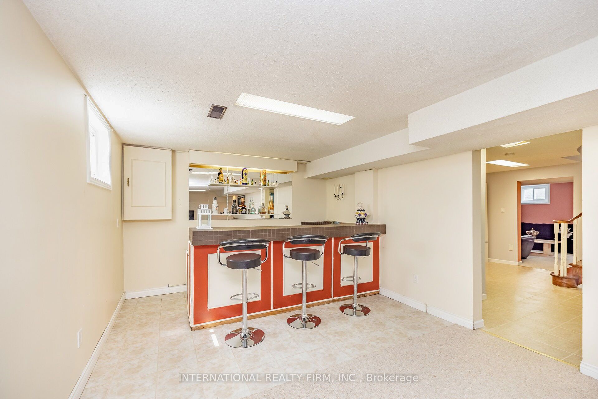 1236 Fleet Street Property Photo 31