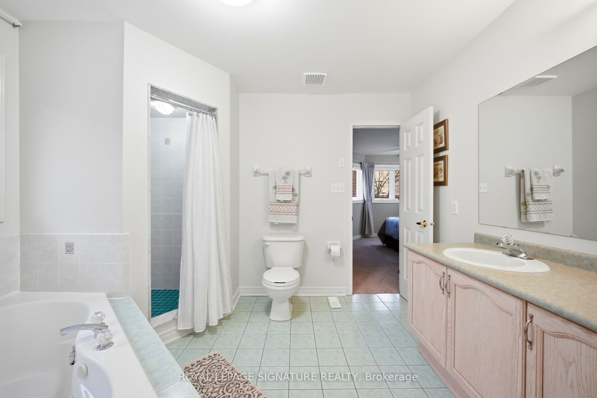 52 Durham Street Property Photo 35
