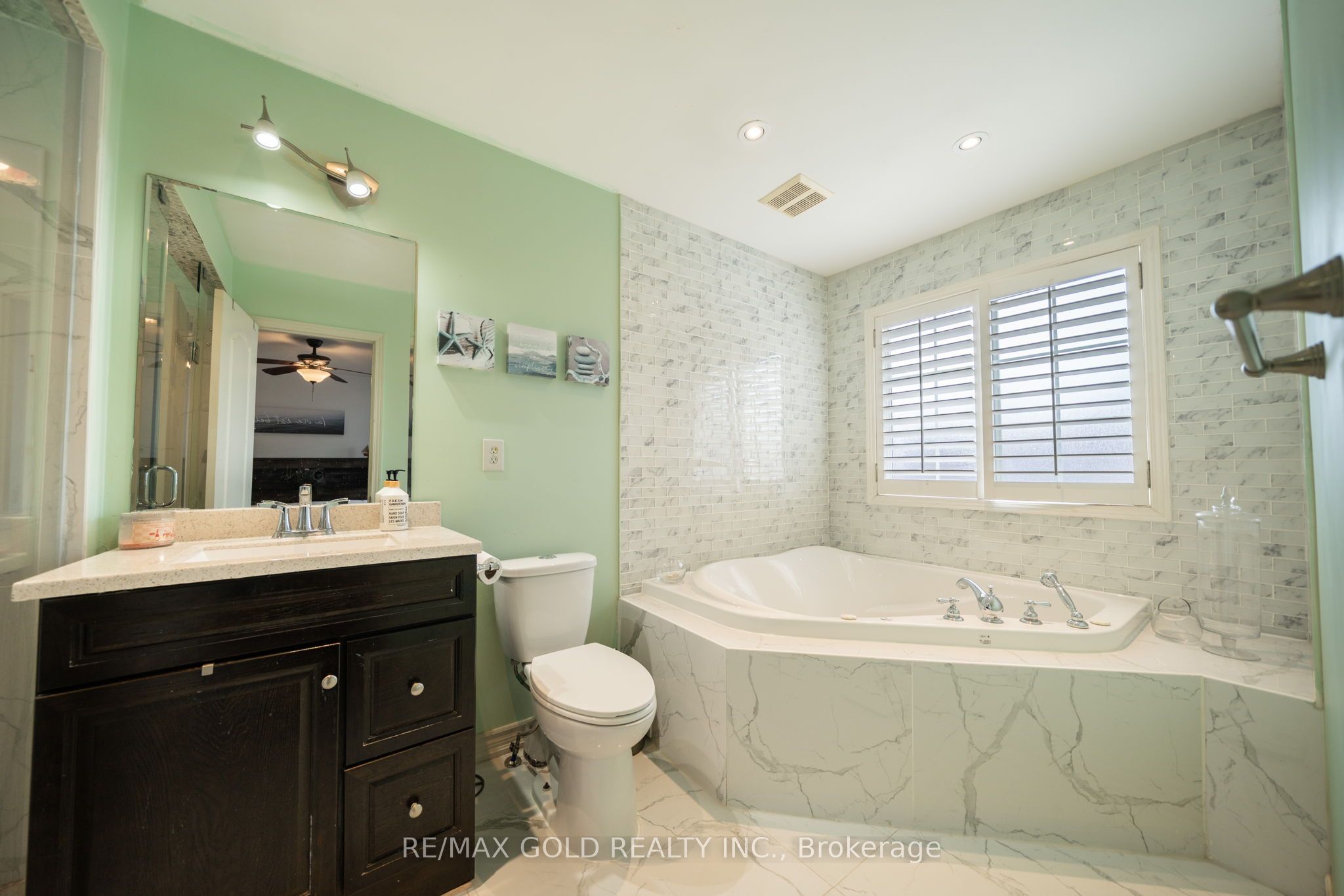 19 Spring Valley Court Property Photo 21