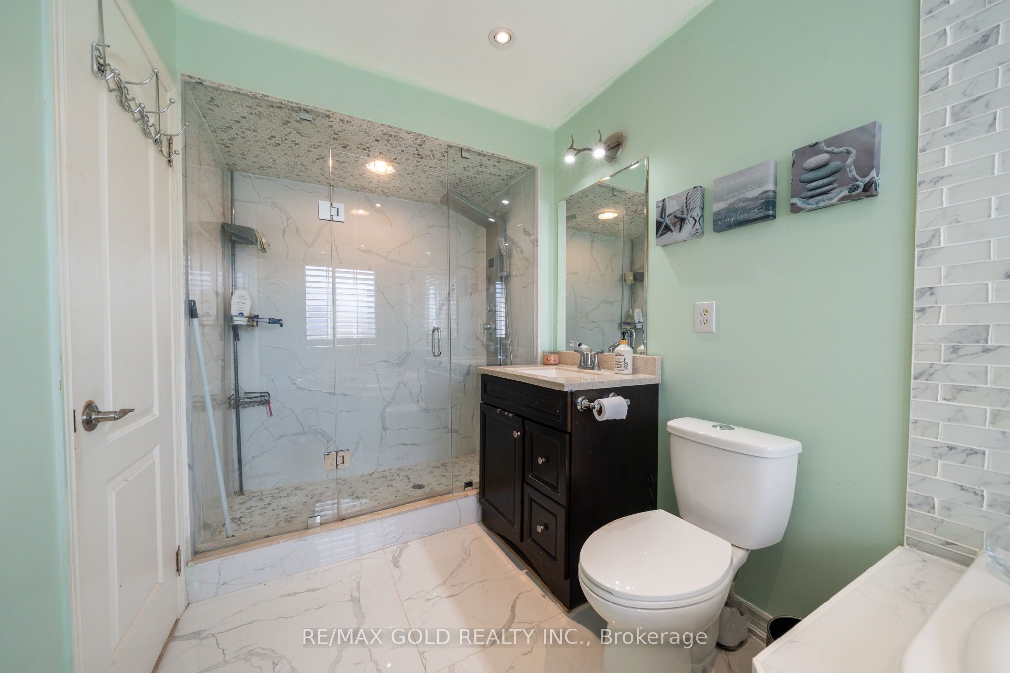19 Spring Valley Court Property Photo 23