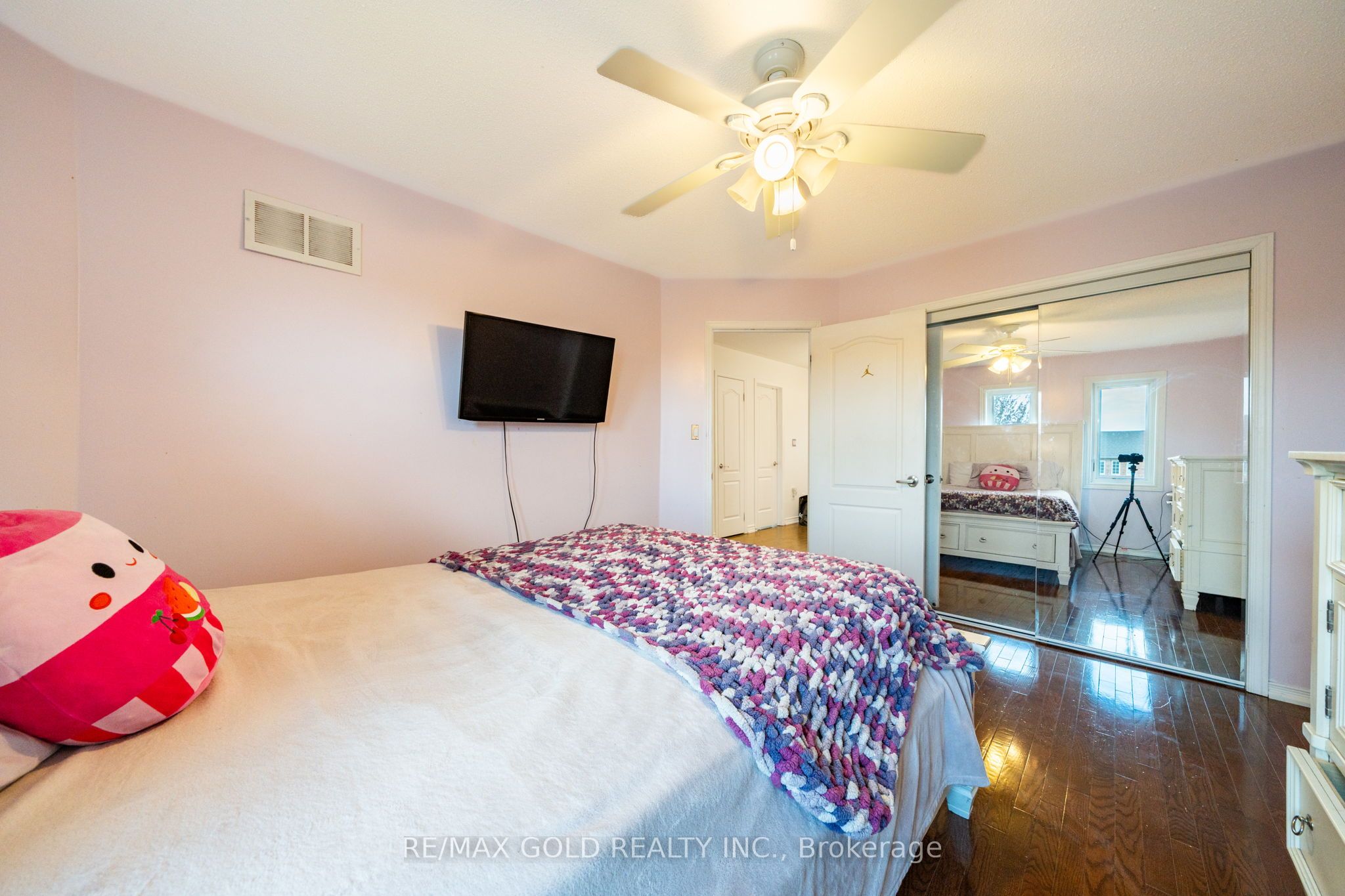 19 Spring Valley Court Property Photo 27