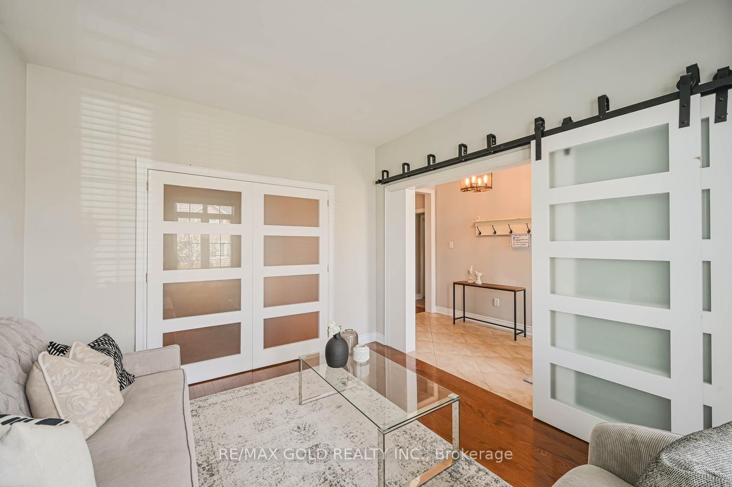 28 Dokkum Crescent Property Photo 12