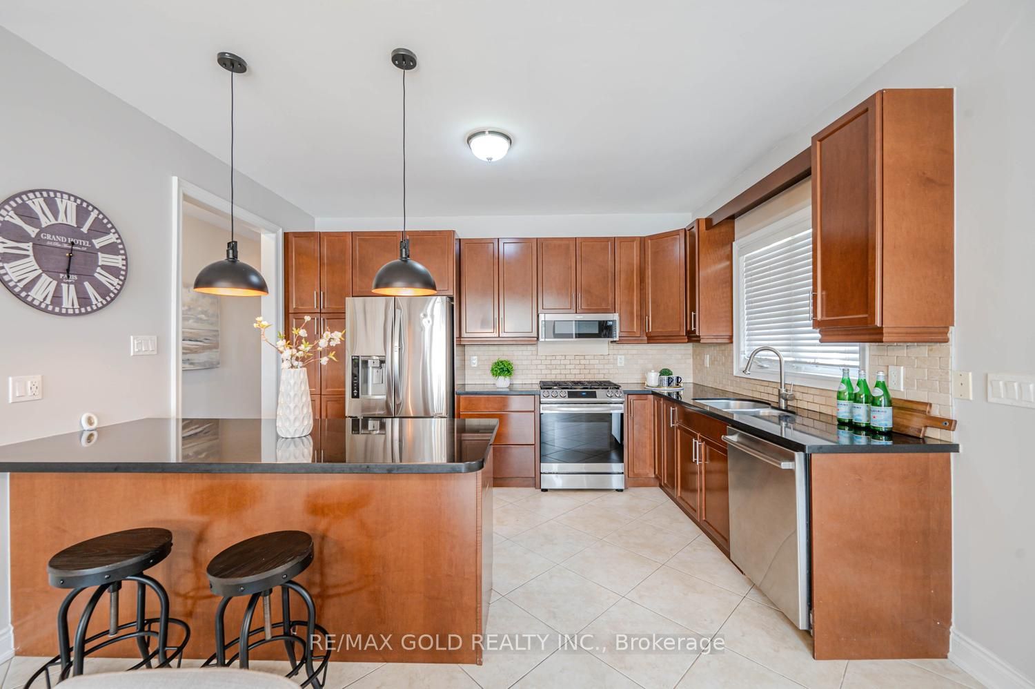 28 Dokkum Crescent Property Photo 20