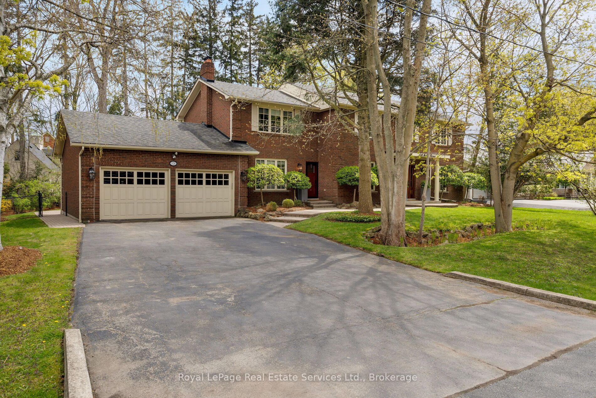 528 Michael Terrace Property Photo 4
