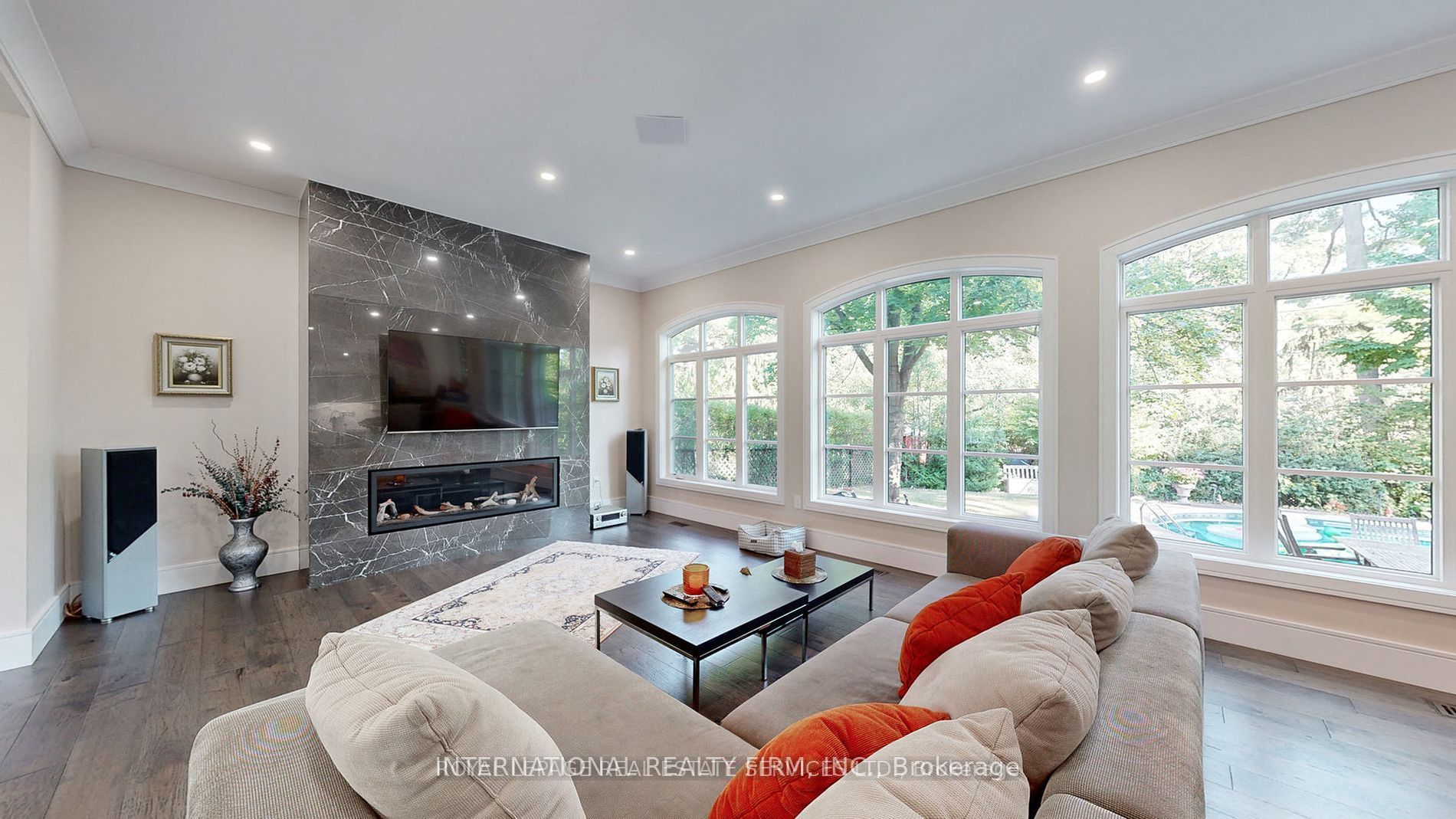 1286 Cambridge Drive Property Photo 25