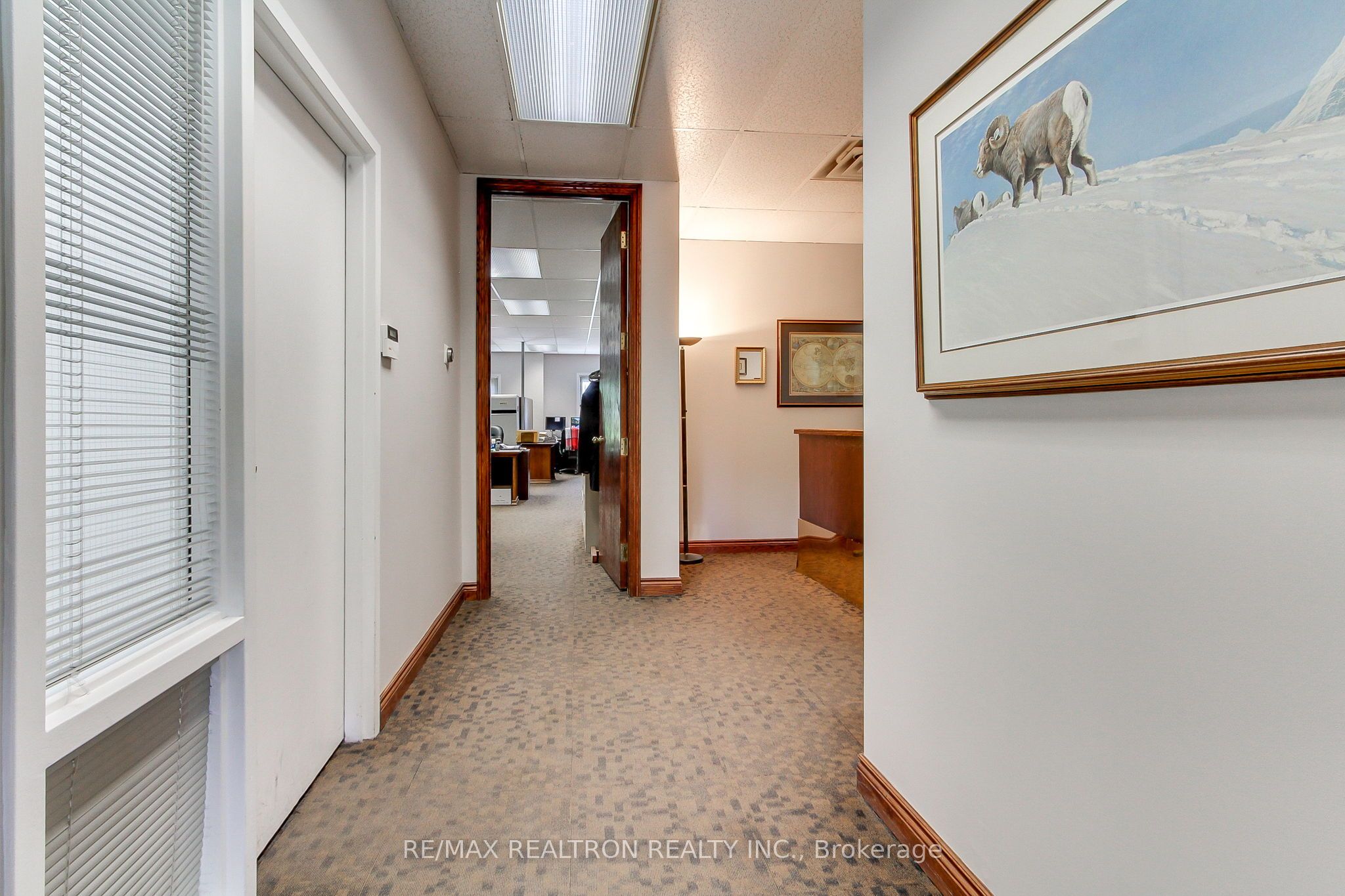 46 Village Centre Place 300 Full-floor Property Photo 15