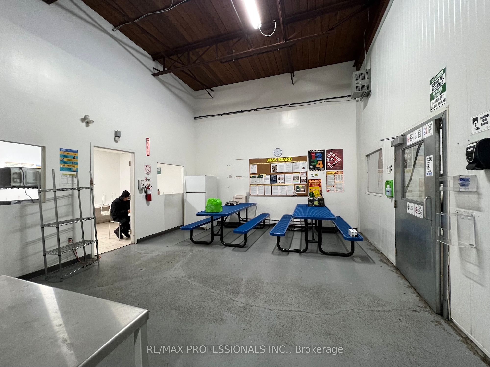 130 North Queen Street Property Photo 22