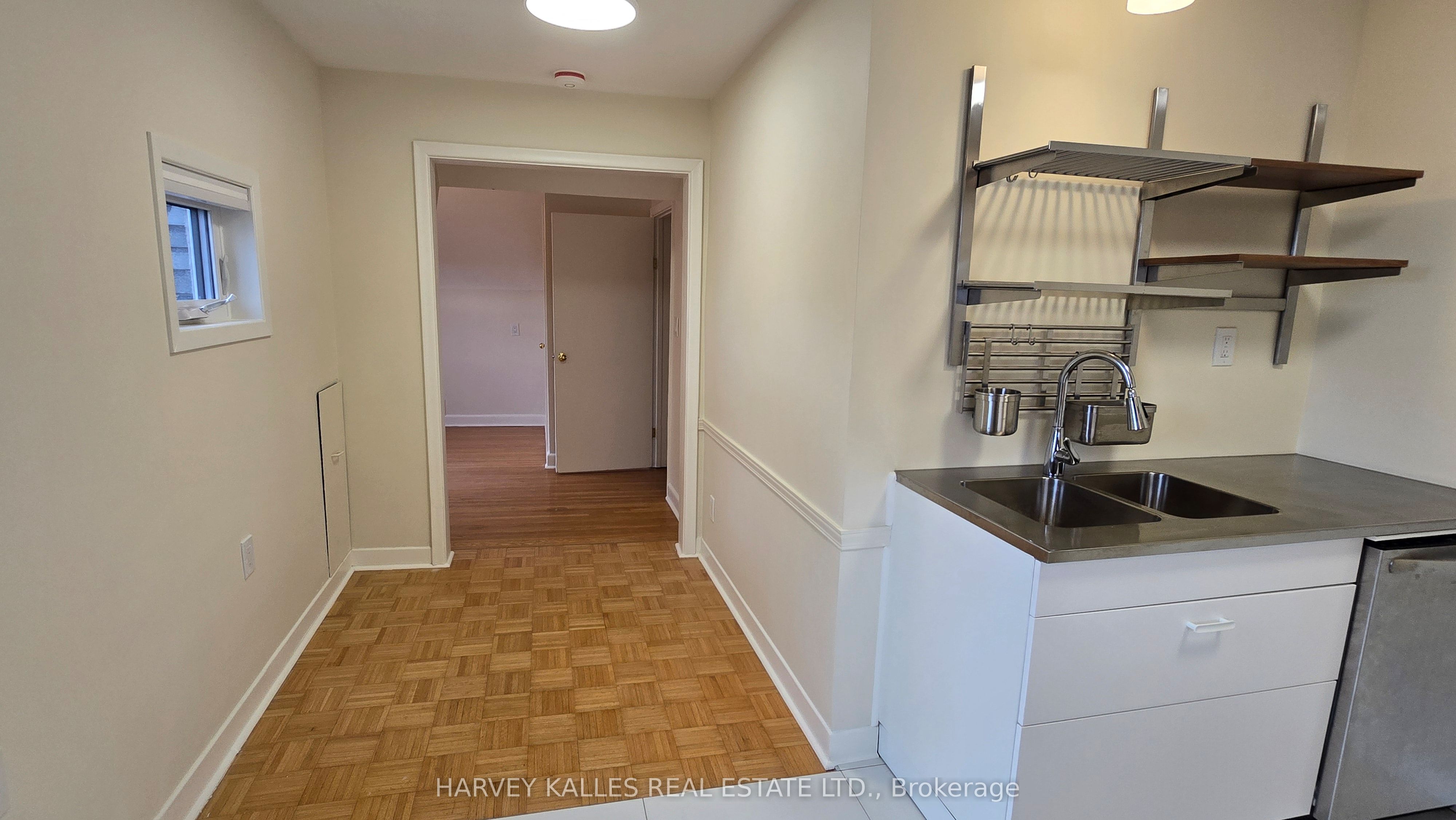 279 Cornelius Parkway Upper Property Photo 15