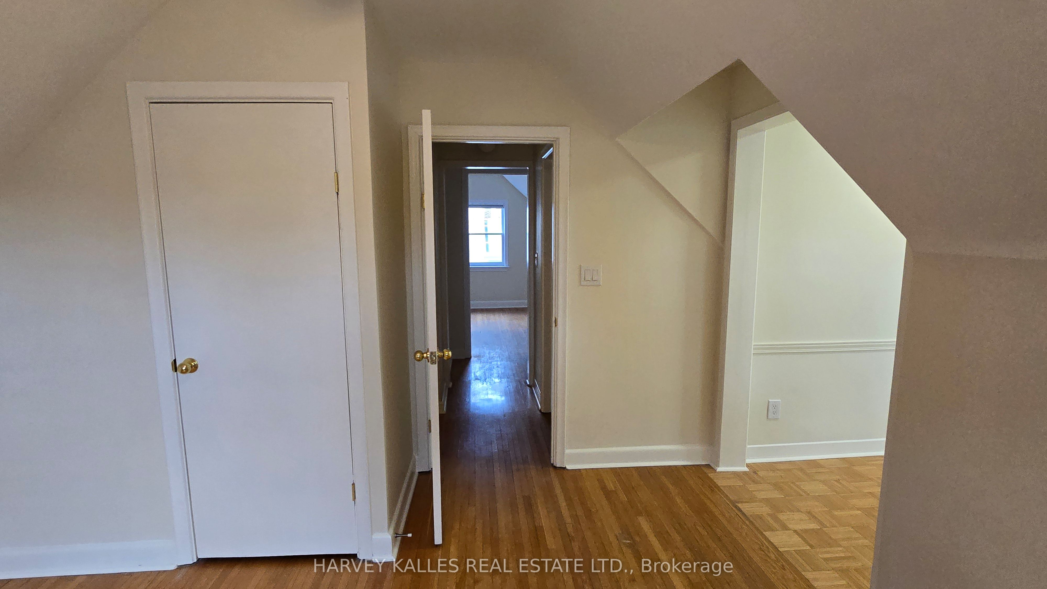 279 Cornelius Parkway Upper Property Photo 19