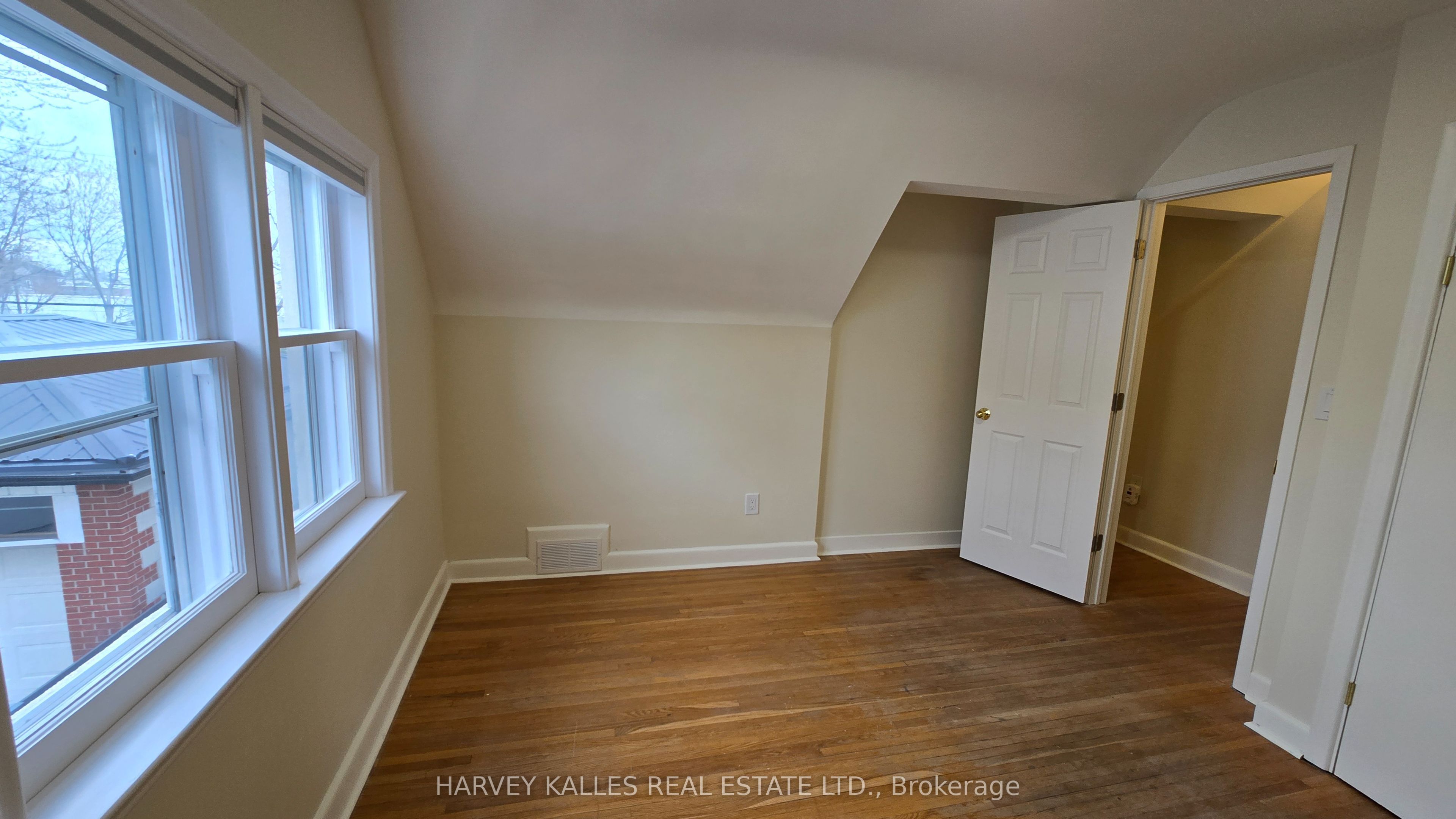 279 Cornelius Parkway Upper Property Photo 25