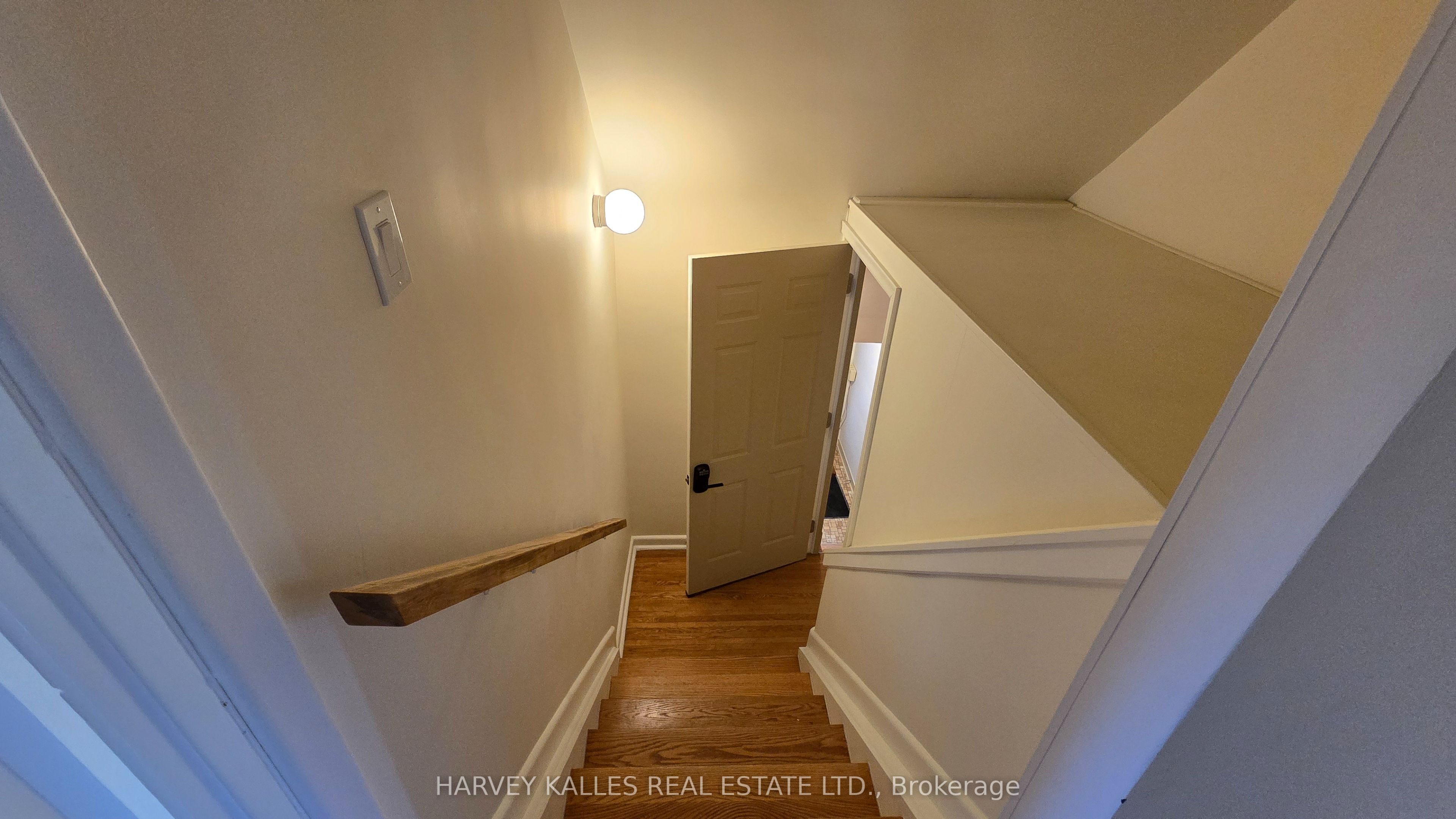 279 Cornelius Parkway Upper Property Photo 29