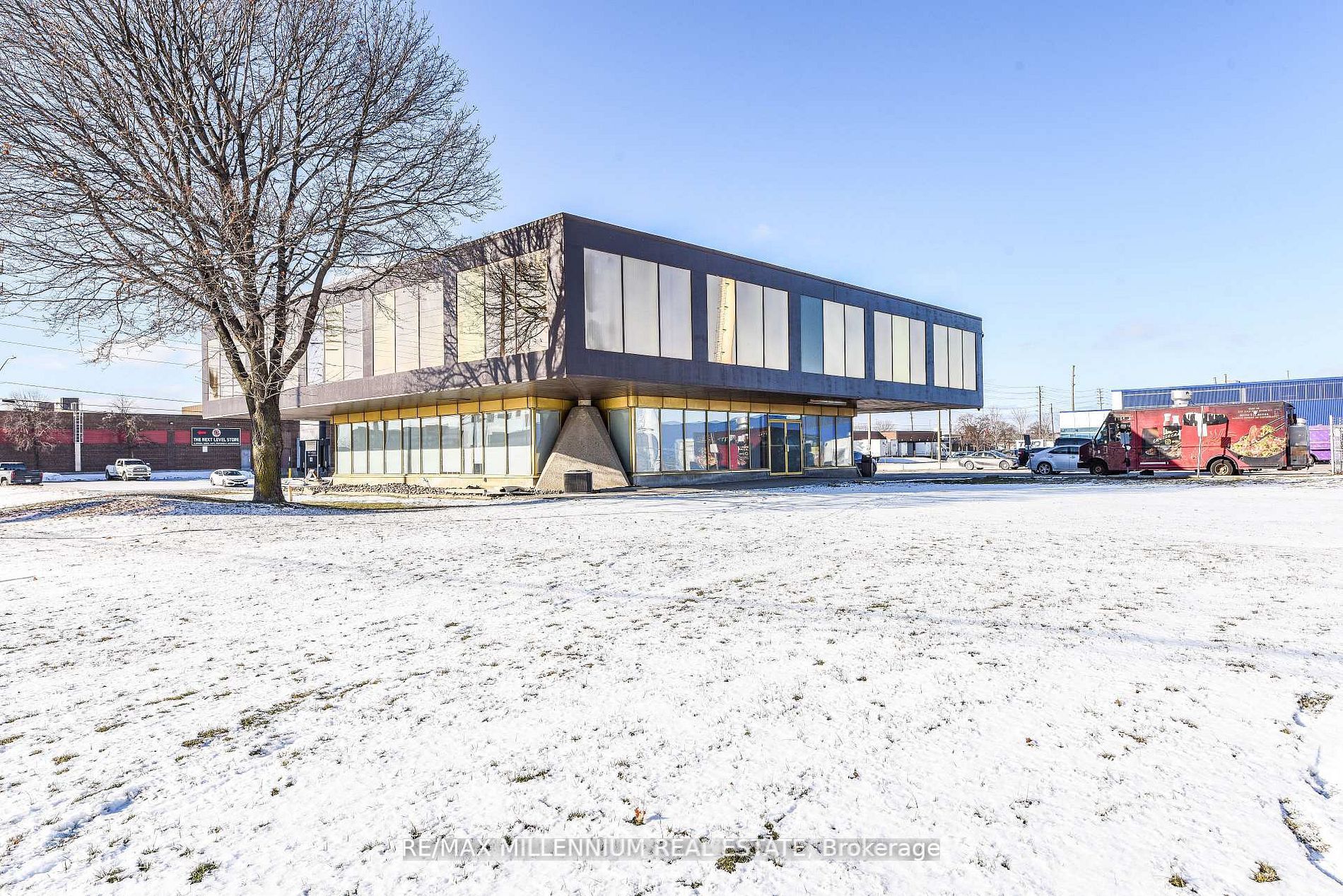 1300 E Steeles Avenue E 224 Property Photo 1