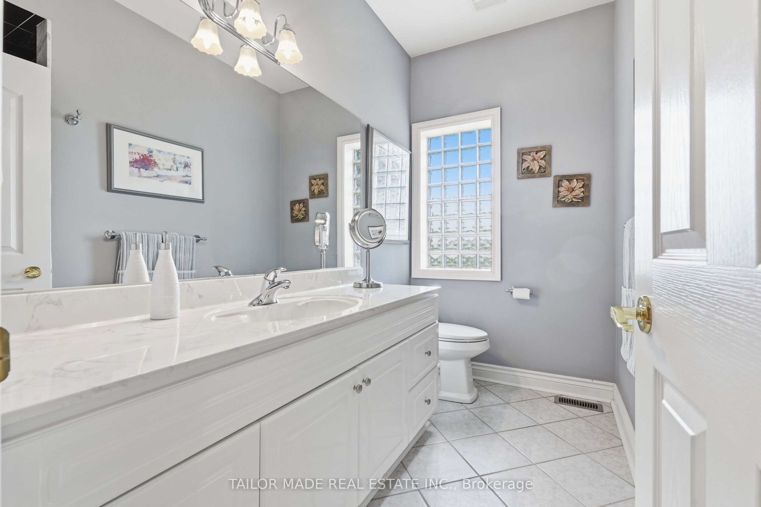 1749 Station Road Property Photo 23