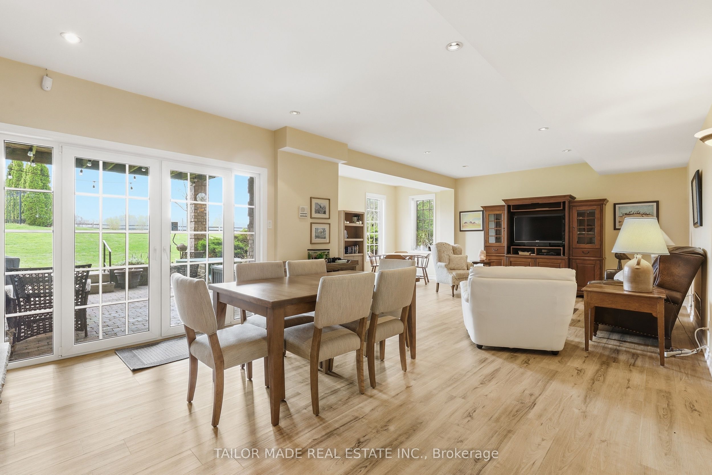 1749 Station Road Property Photo 36