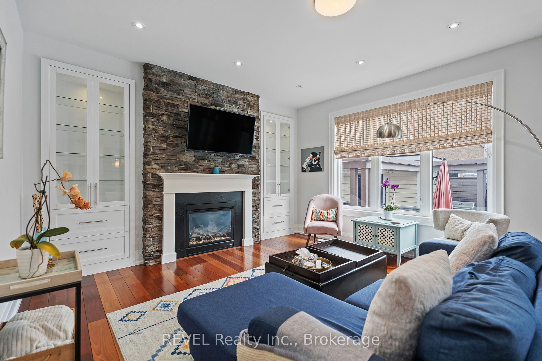 401 Schreyer Crescent Property Photo 11