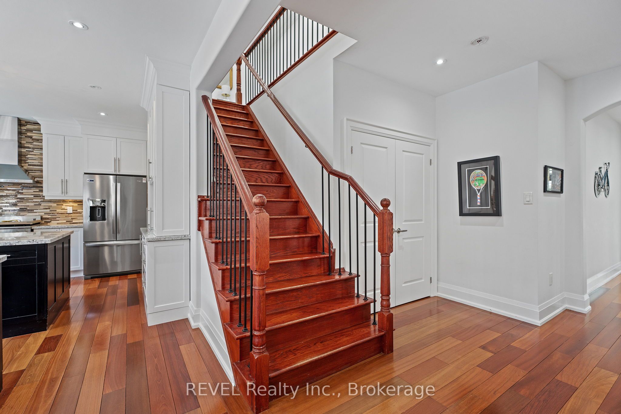 401 Schreyer Crescent Property Photo 22