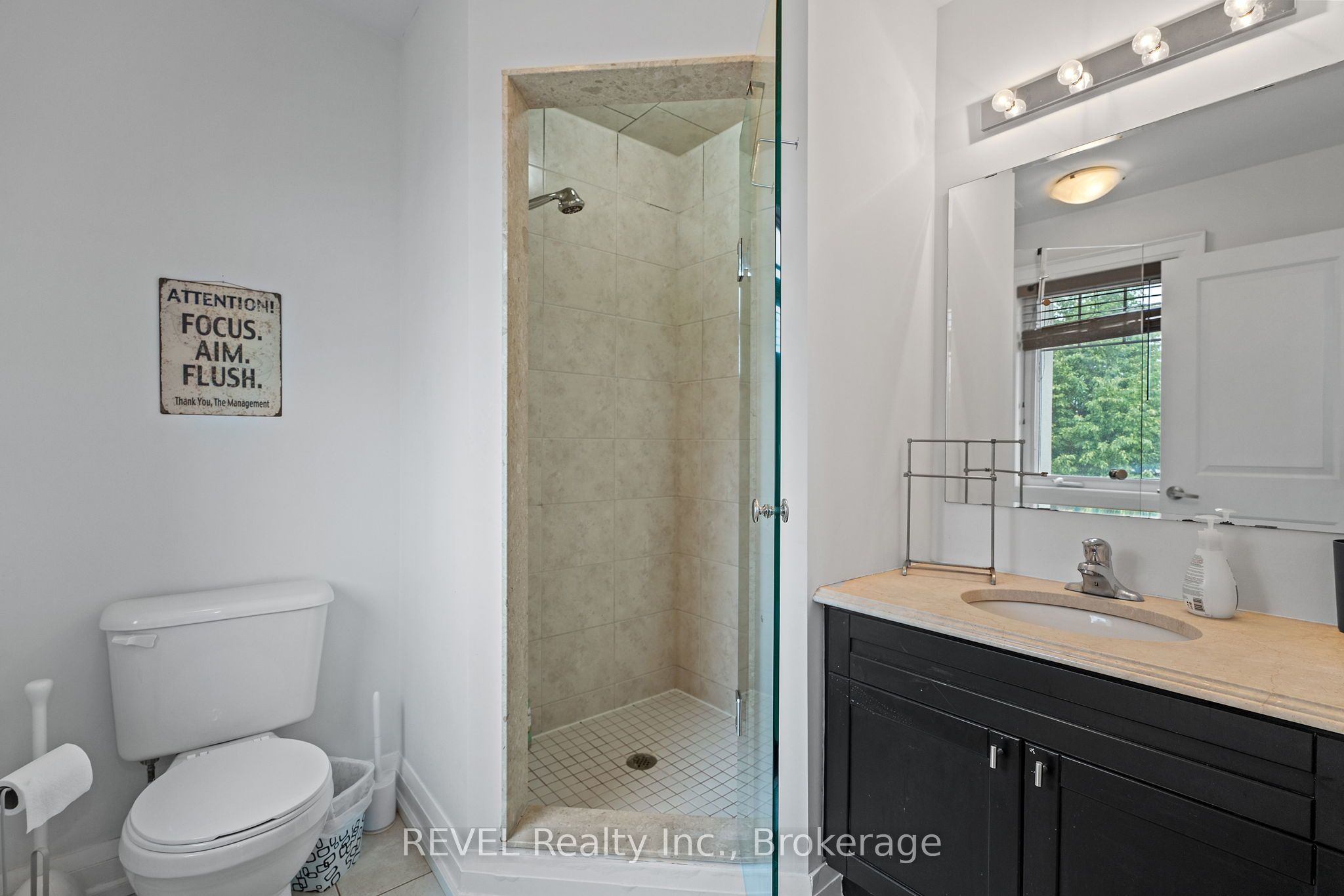401 Schreyer Crescent Property Photo 29