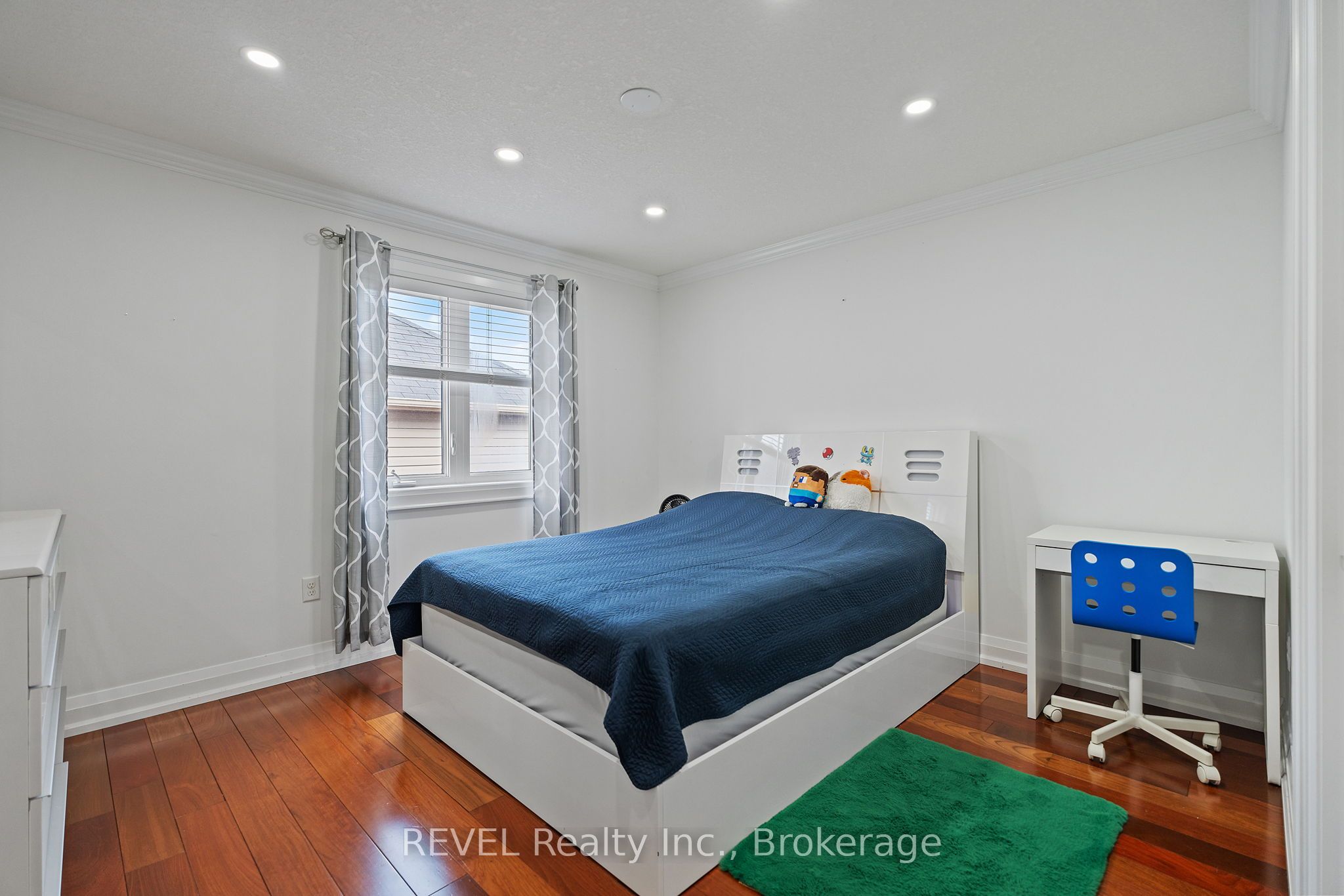 401 Schreyer Crescent Property Photo 30