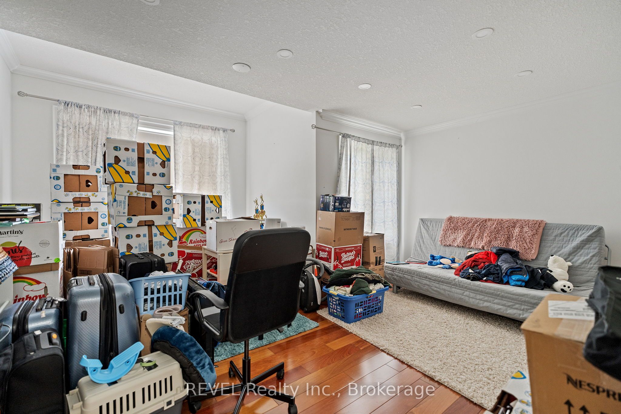 401 Schreyer Crescent Property Photo 31