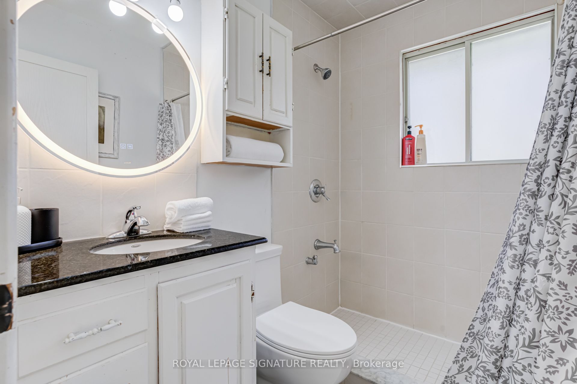 411 Maplehurst Avenue Property Photo 18