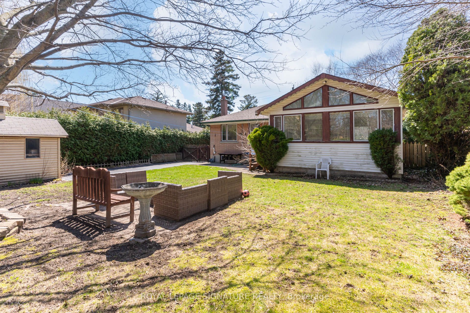 411 Maplehurst Avenue Property Photo 23