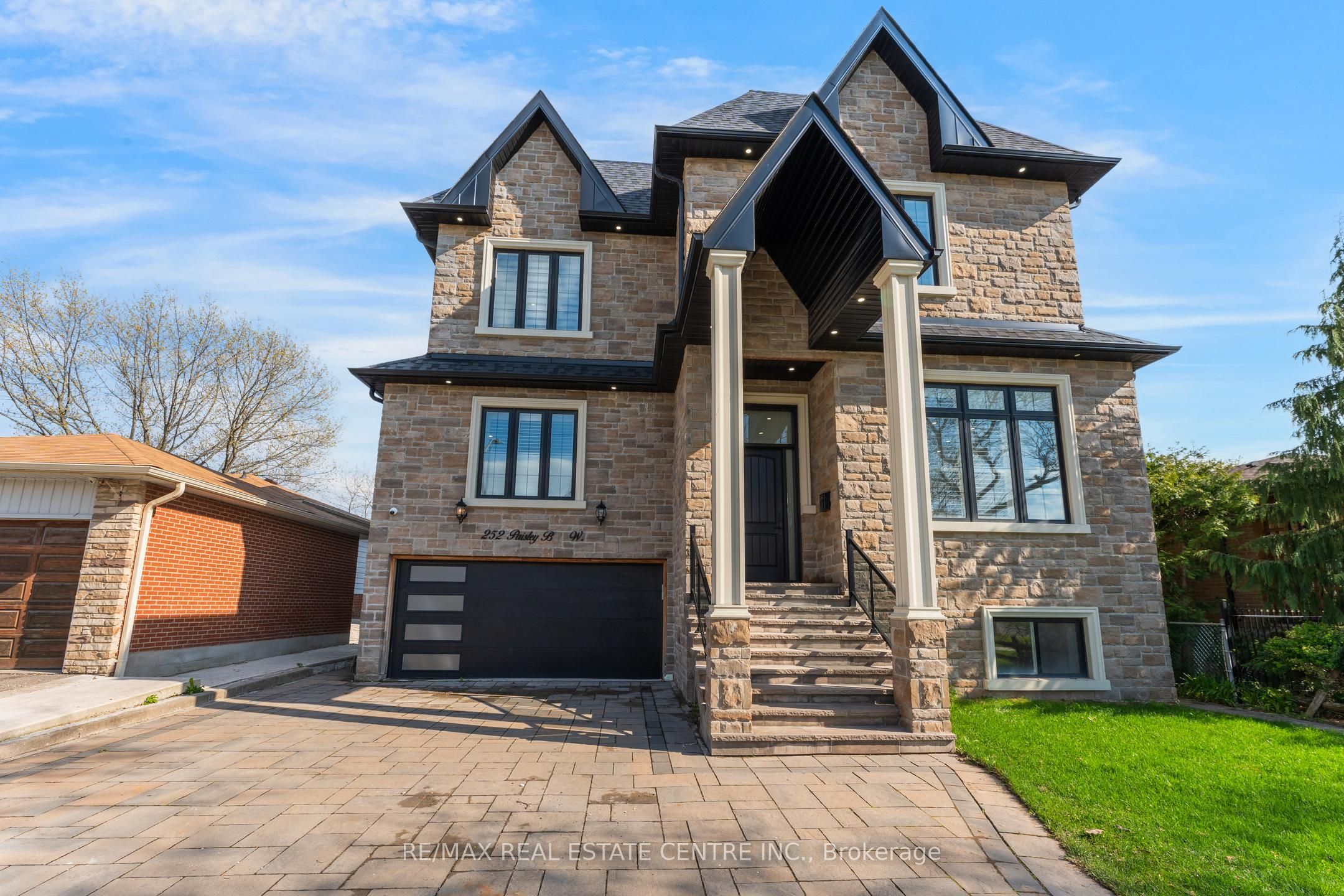 252 Paisley Boulevard W Property Photo 1