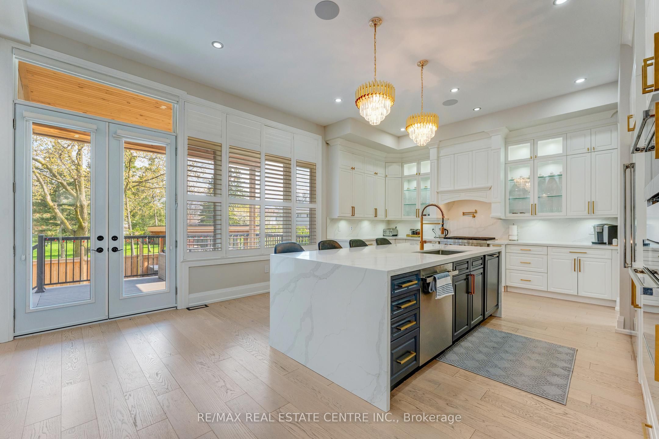 252 Paisley Boulevard W Property Photo 14
