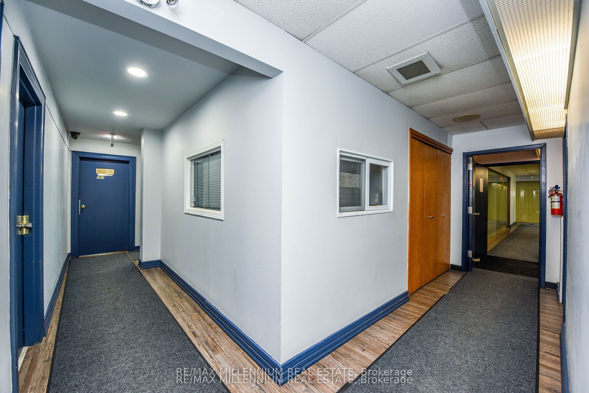 1300 Steeles Avenue 202 Property Photo 3