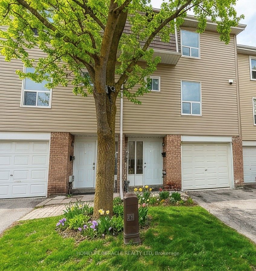 40 Ellis Drive Property Photo 1