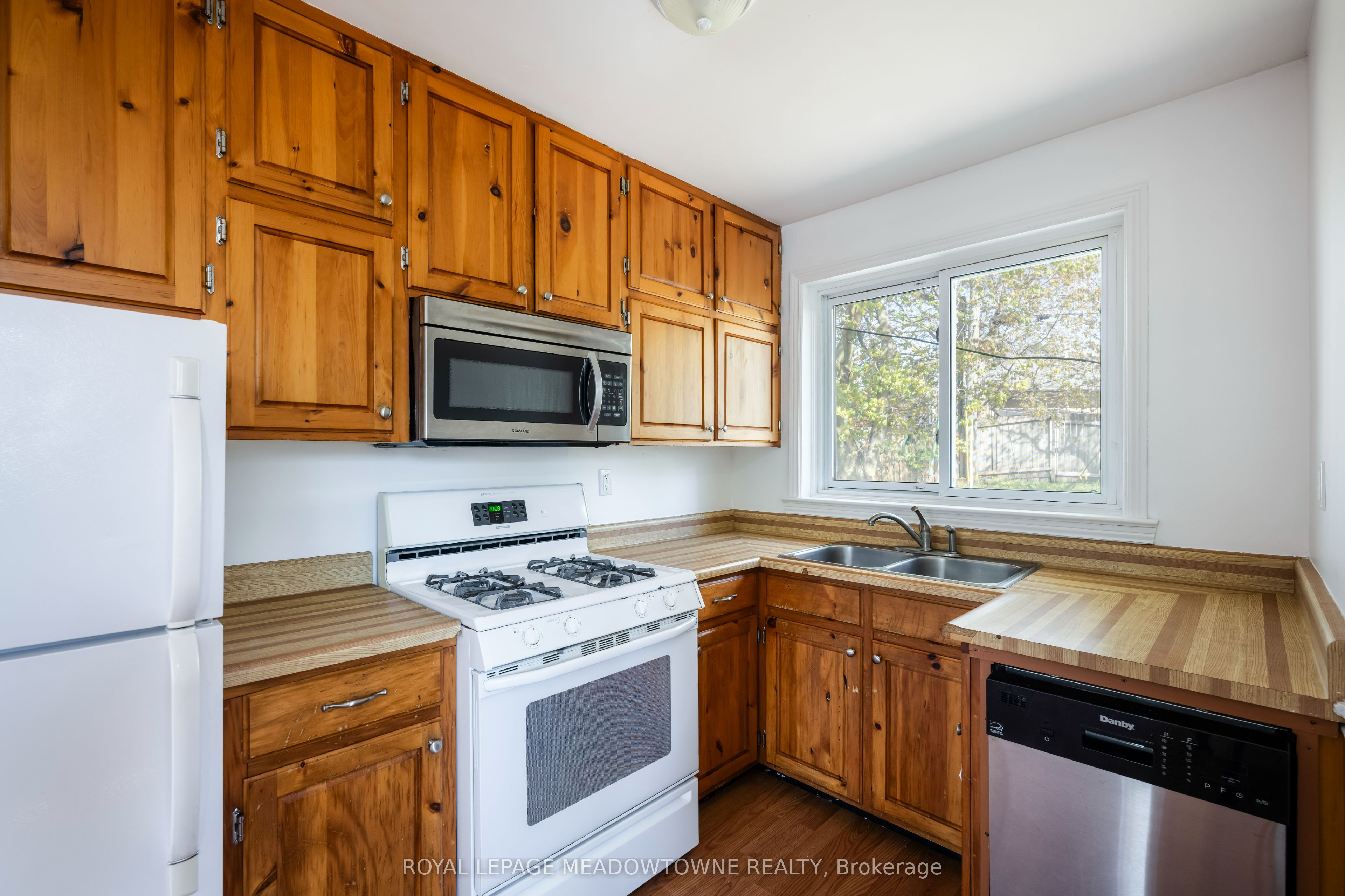 169 Longfield Road Property Photo 19