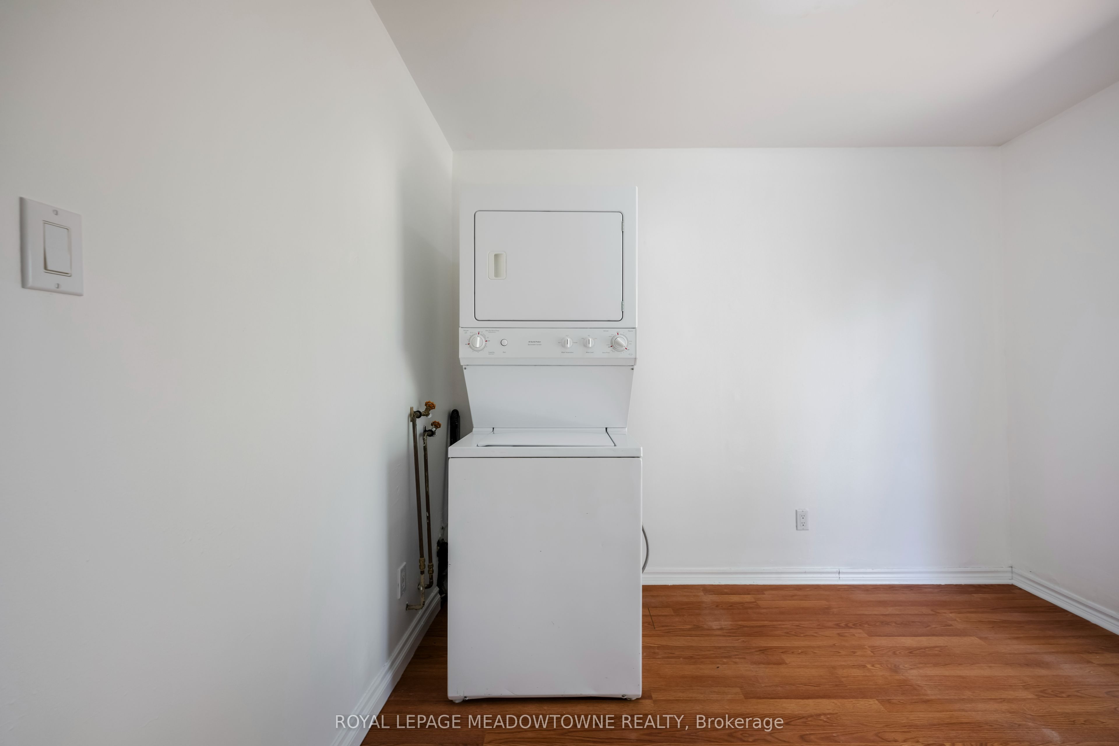 169 Longfield Road Property Photo 33