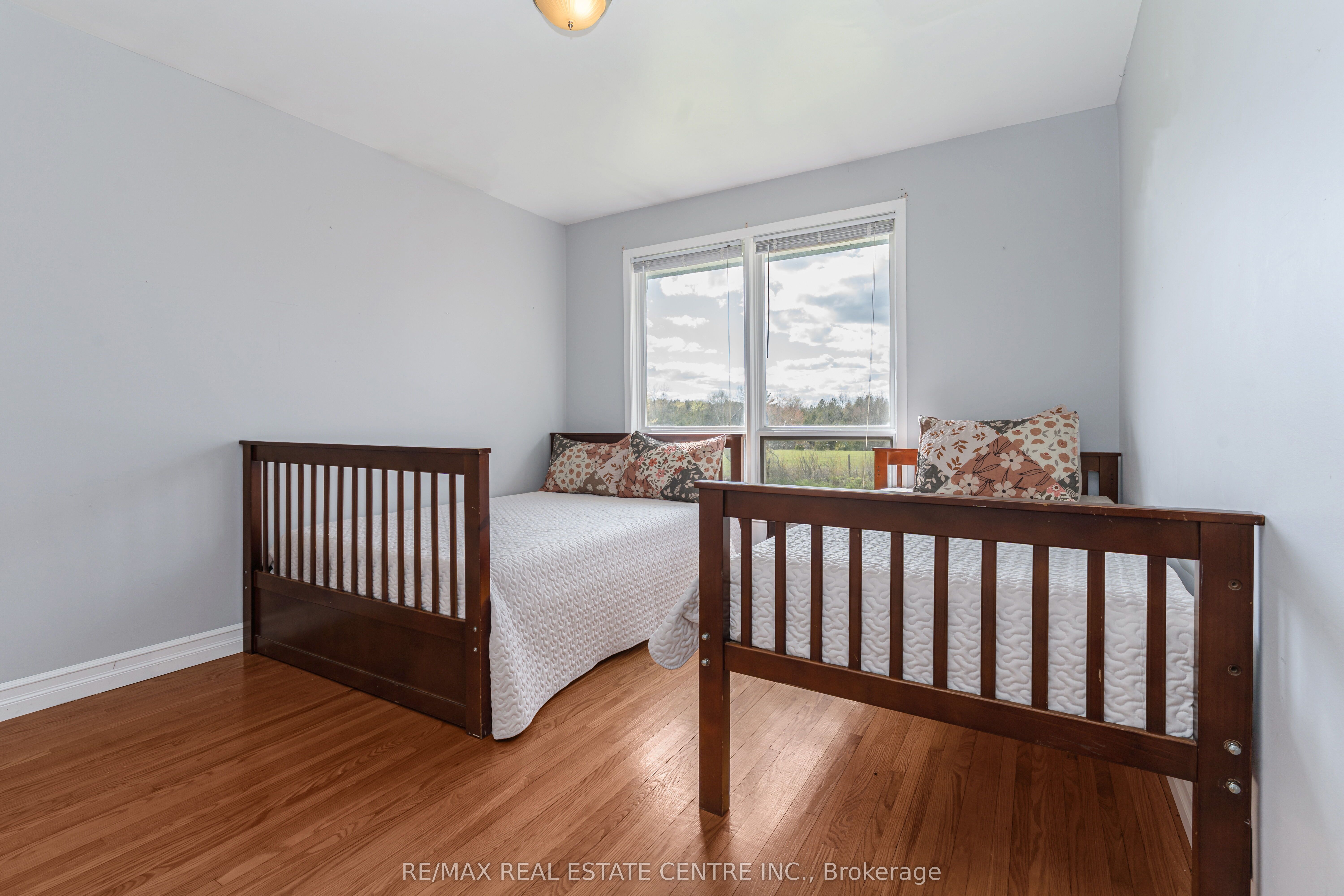6649 25 Side Road Property Photo 23
