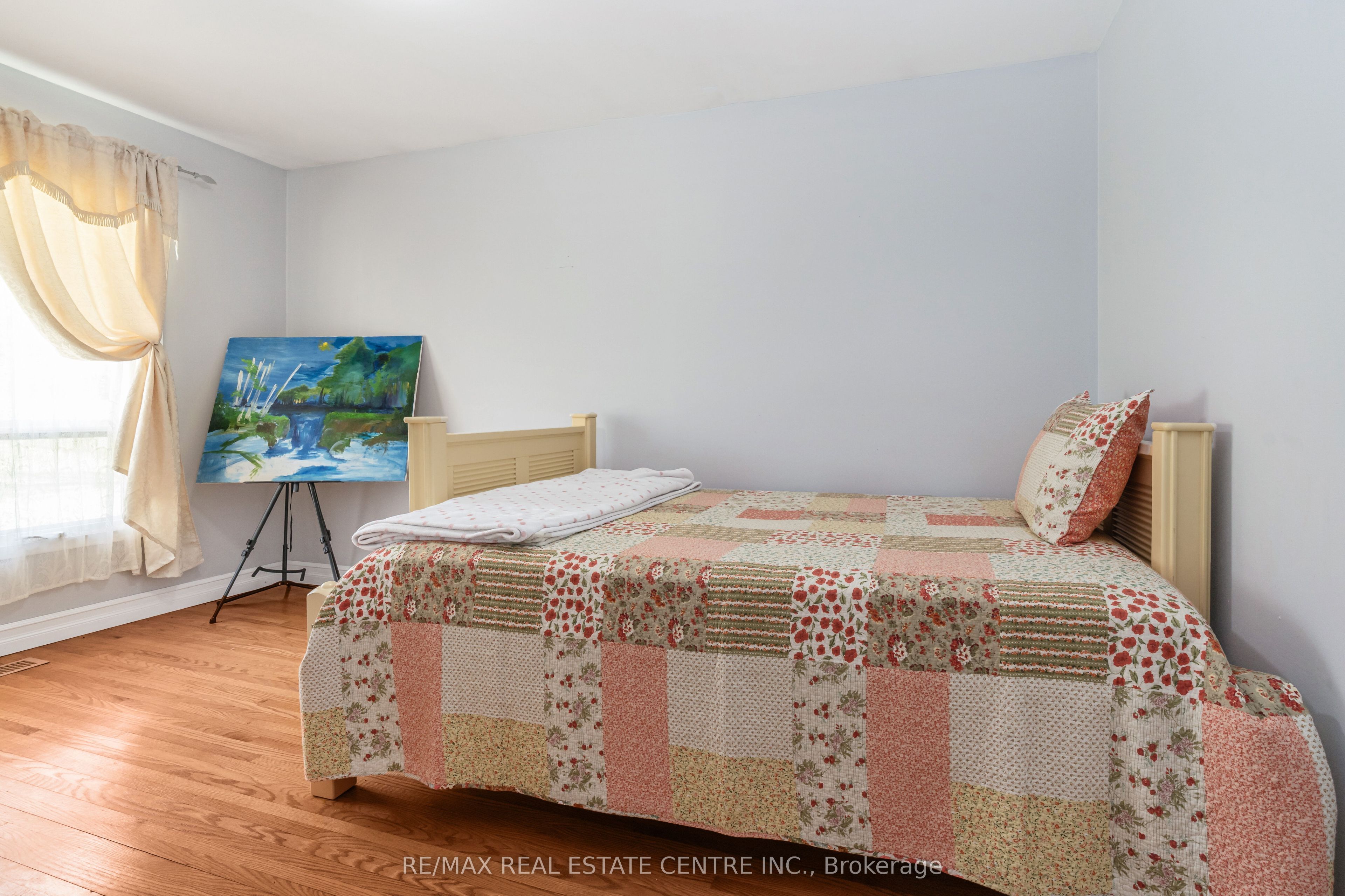 6649 25 Side Road Property Photo 25