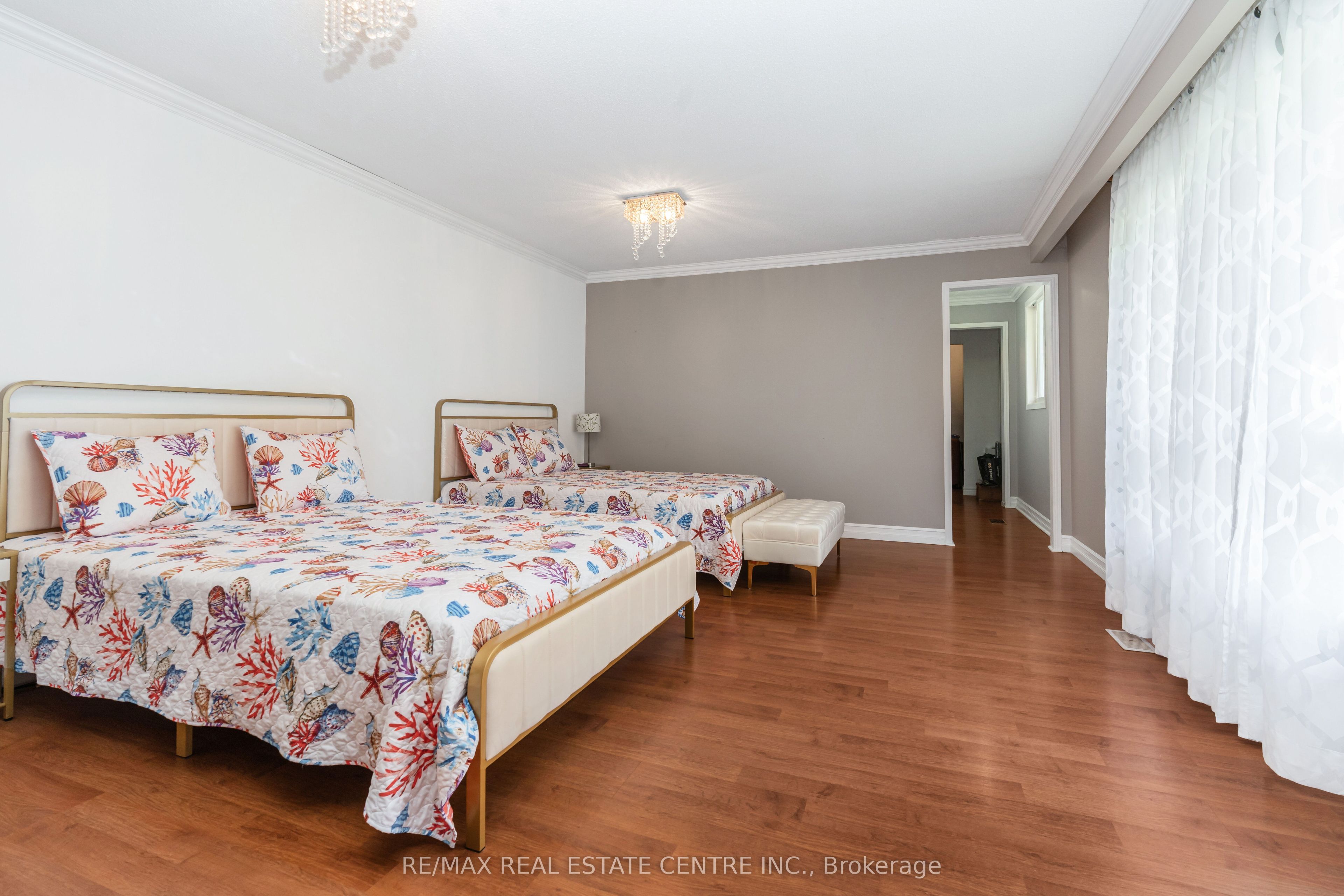 6649 25 Side Road Property Photo 28