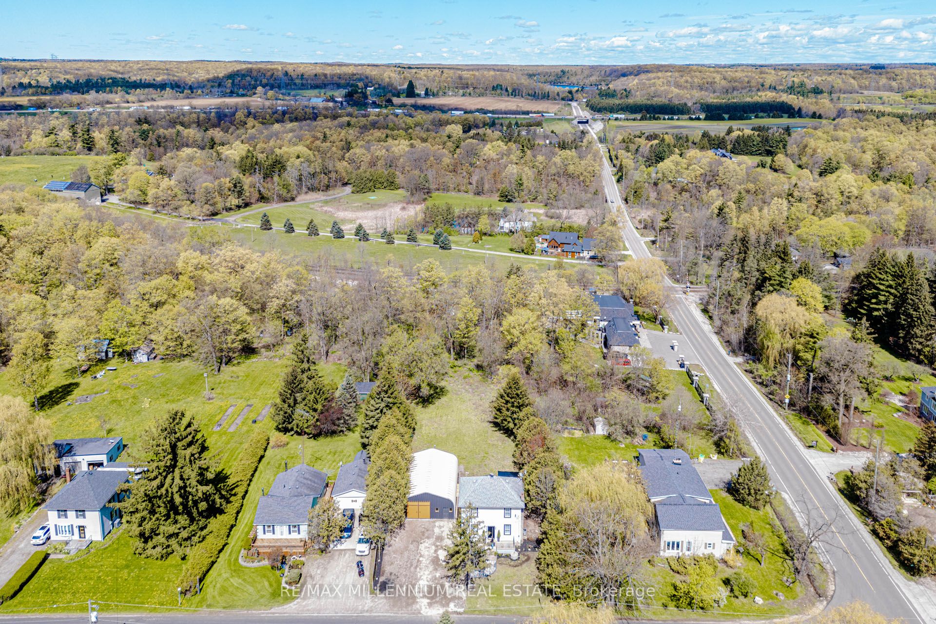 4331 Limestone Road Property Photo 1