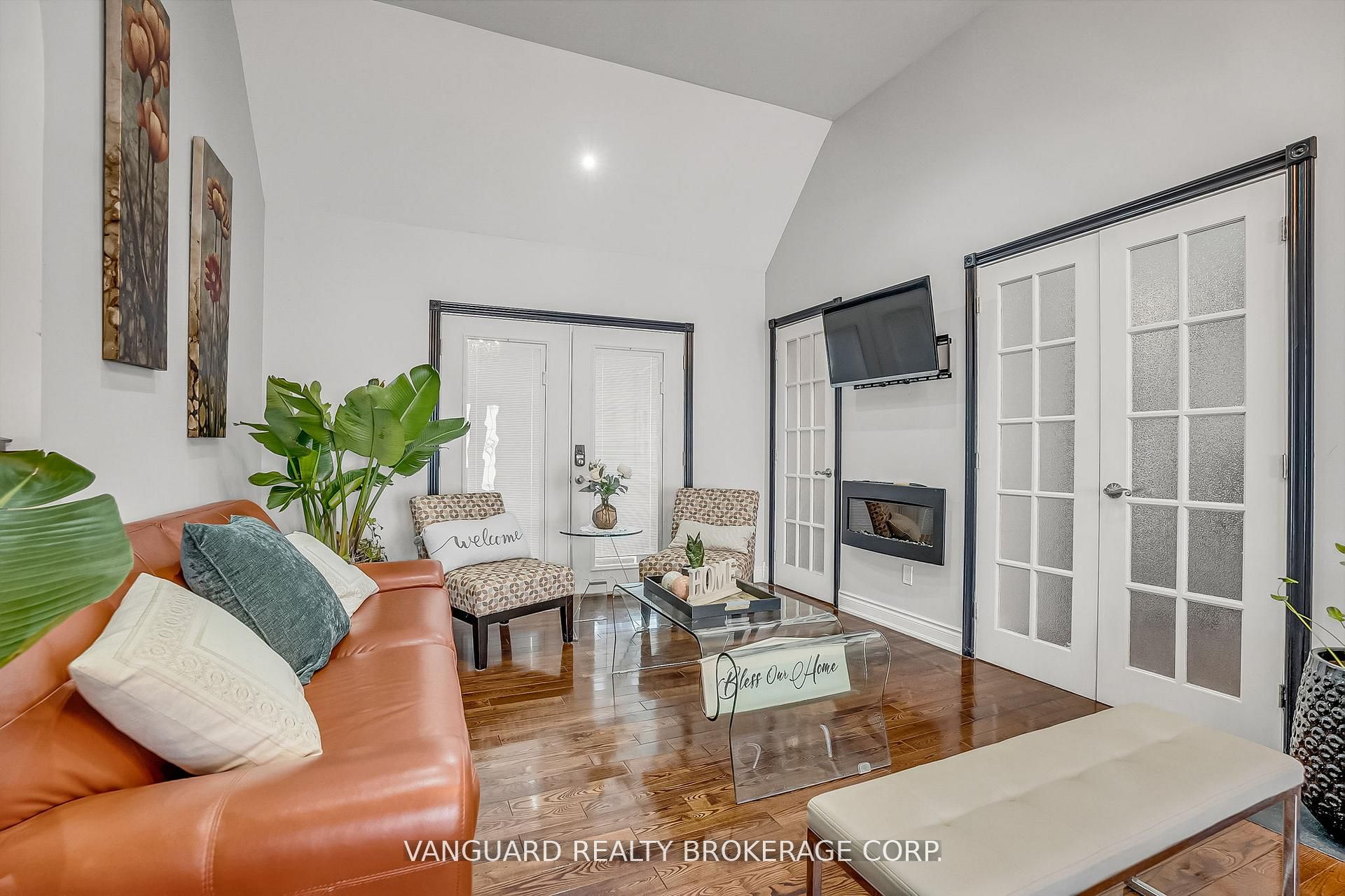 8070 Hornby Road Property Photo 6